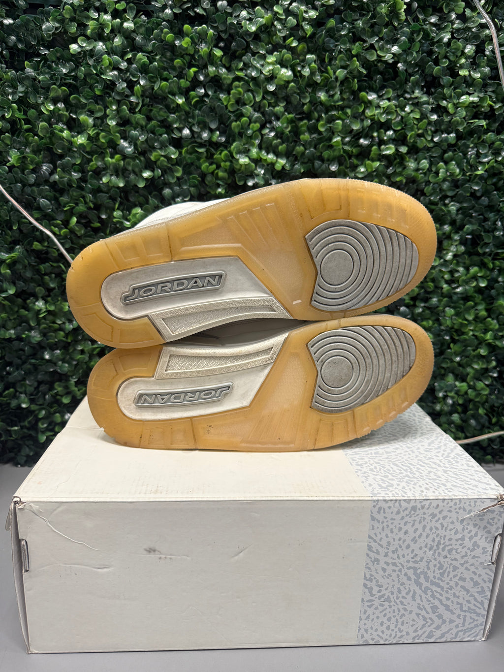 Jordan 3 "Craft Ivory" Size 9 Preowned