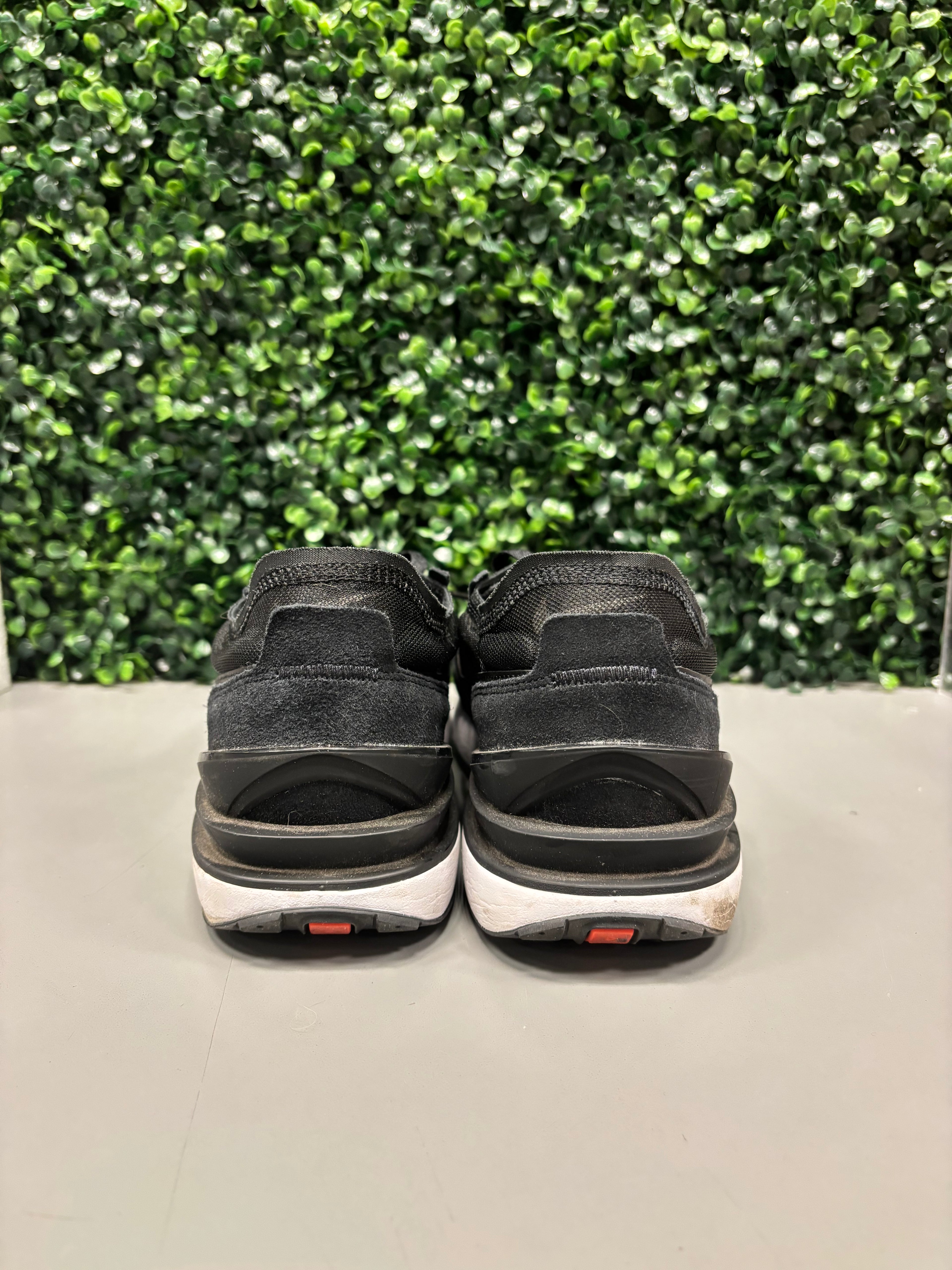 Nike Waffle One "Black White" Size 11 Pre Owned