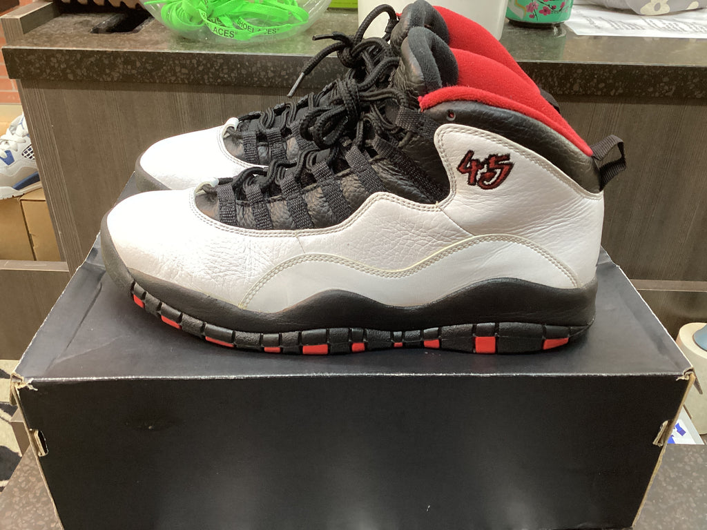 JORDAN 10 “DOUBLE NICKEL” Size 9.5 Pre Owned