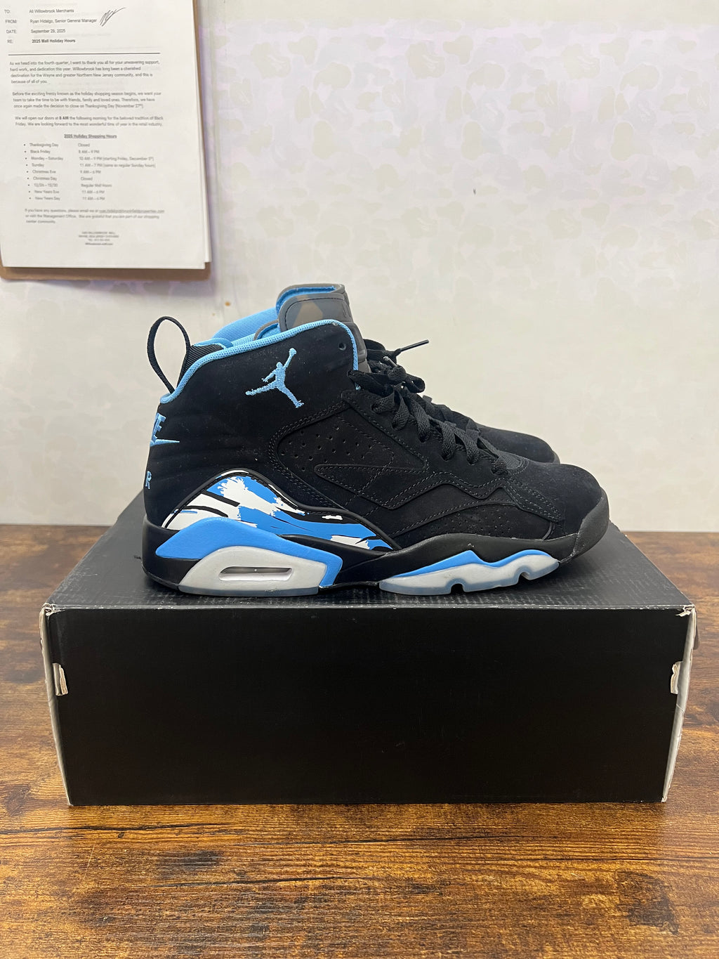 Jordan MVP Preowned size 9M