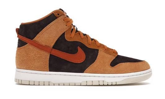 Nike Dunk High “Dark Russet”