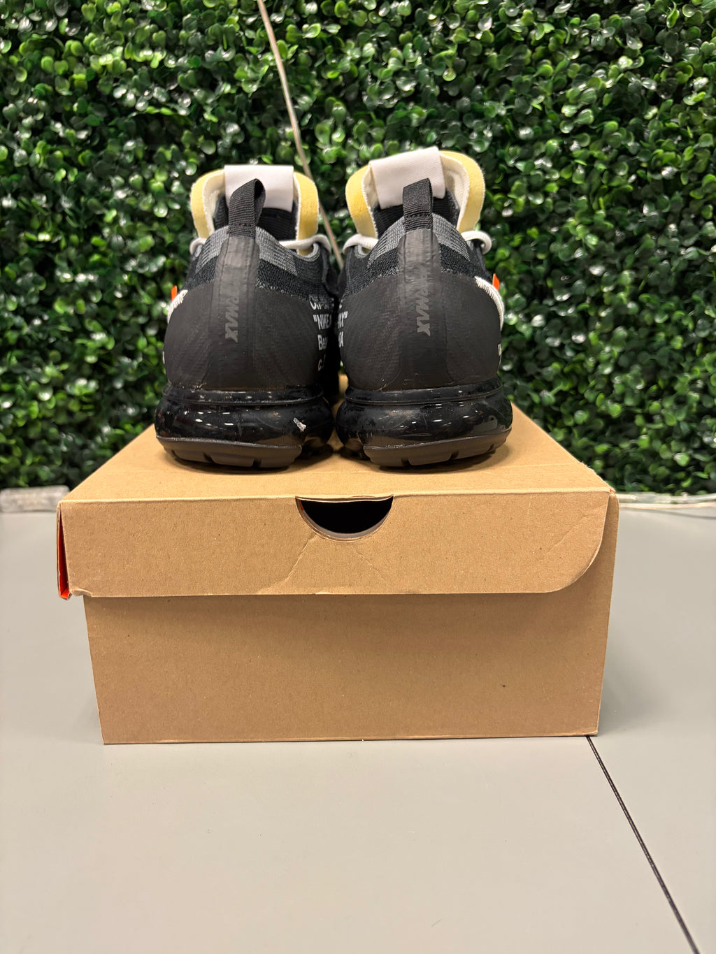 Nike Air VaporMax "Off-White" Size 11.5 Preowned