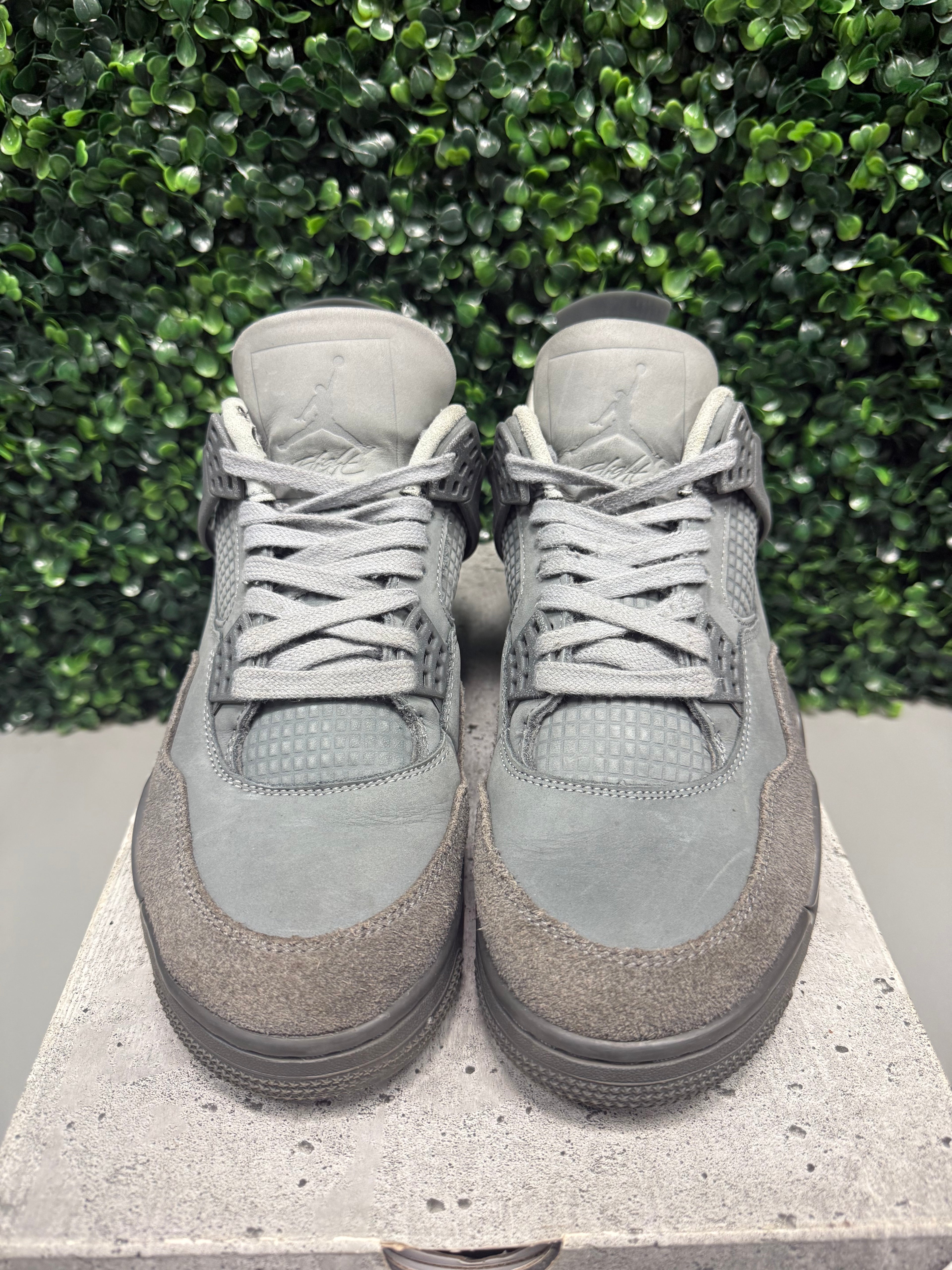 Jordan 4 "Wet Cement" Size 8 Preowned