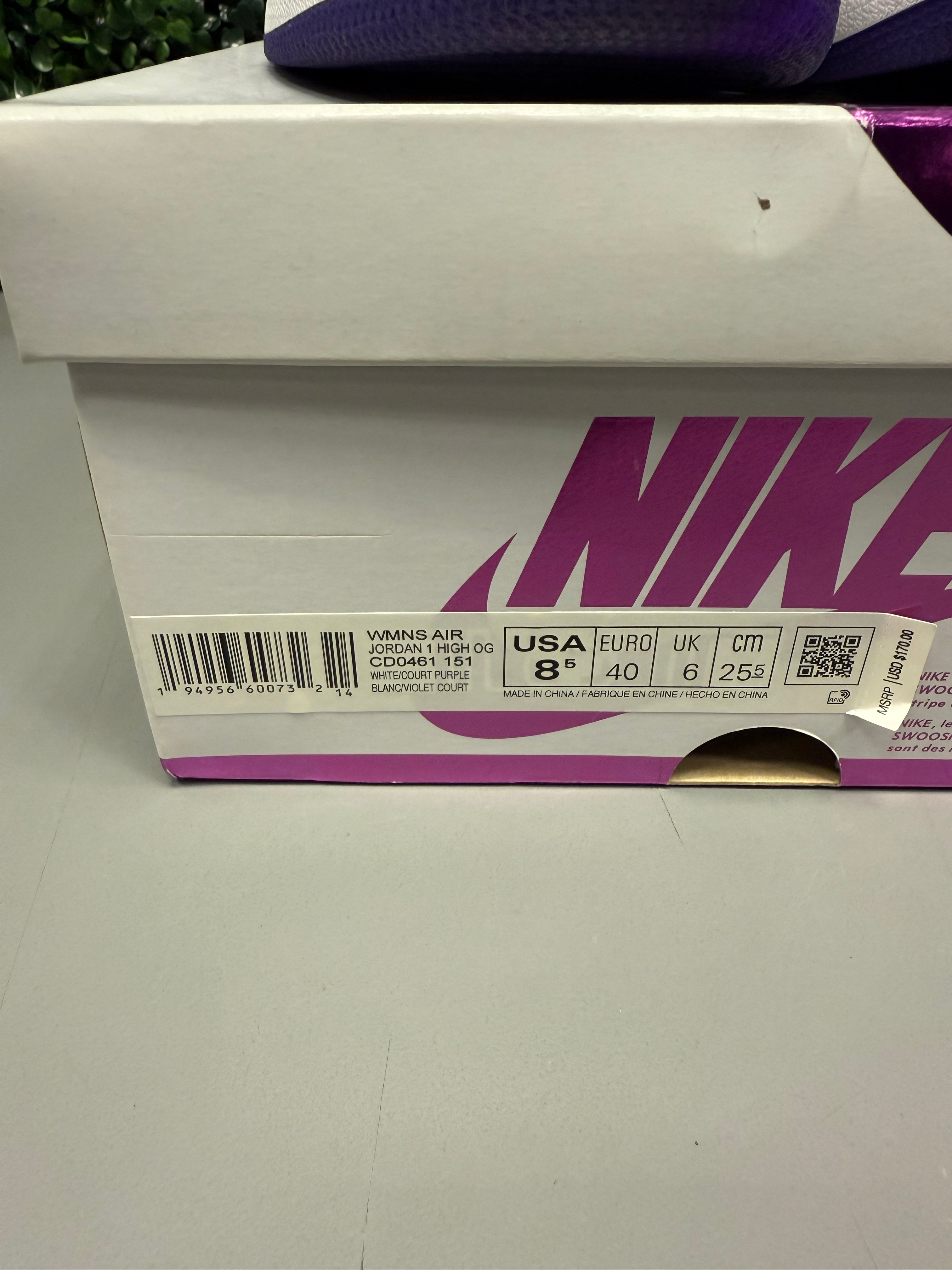 Jordan 1 High “Court Purple" Size 8.5 Preowned