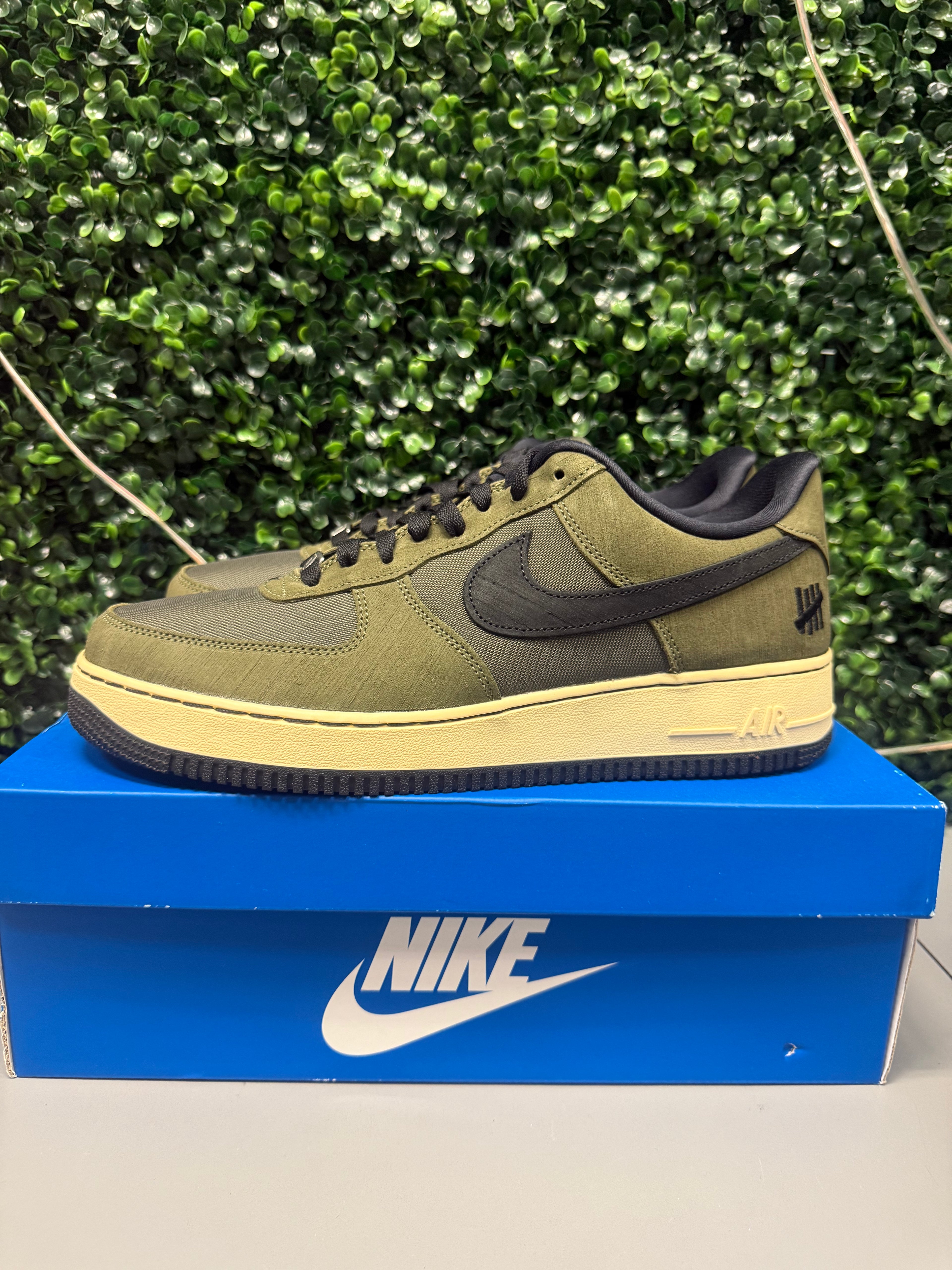 Nike Air Force 1 Low X Undefeated "Ballistic" Size 11 Preowned
