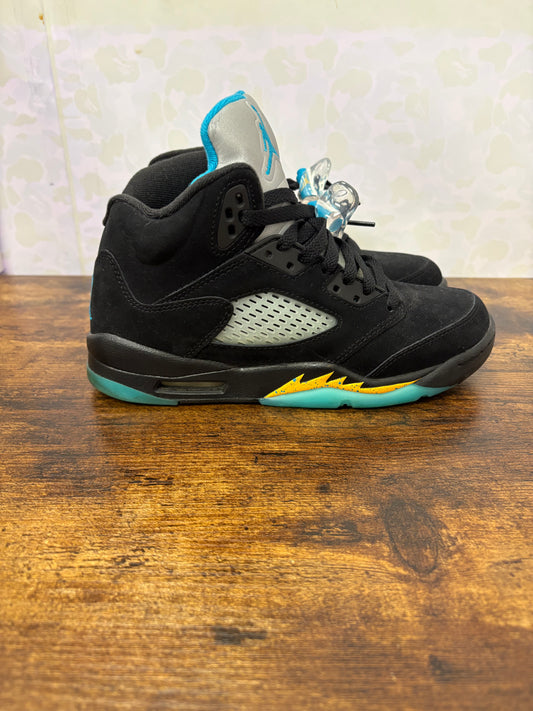 Jordan 5 “Aqua” Size 6Y Preowned No Box