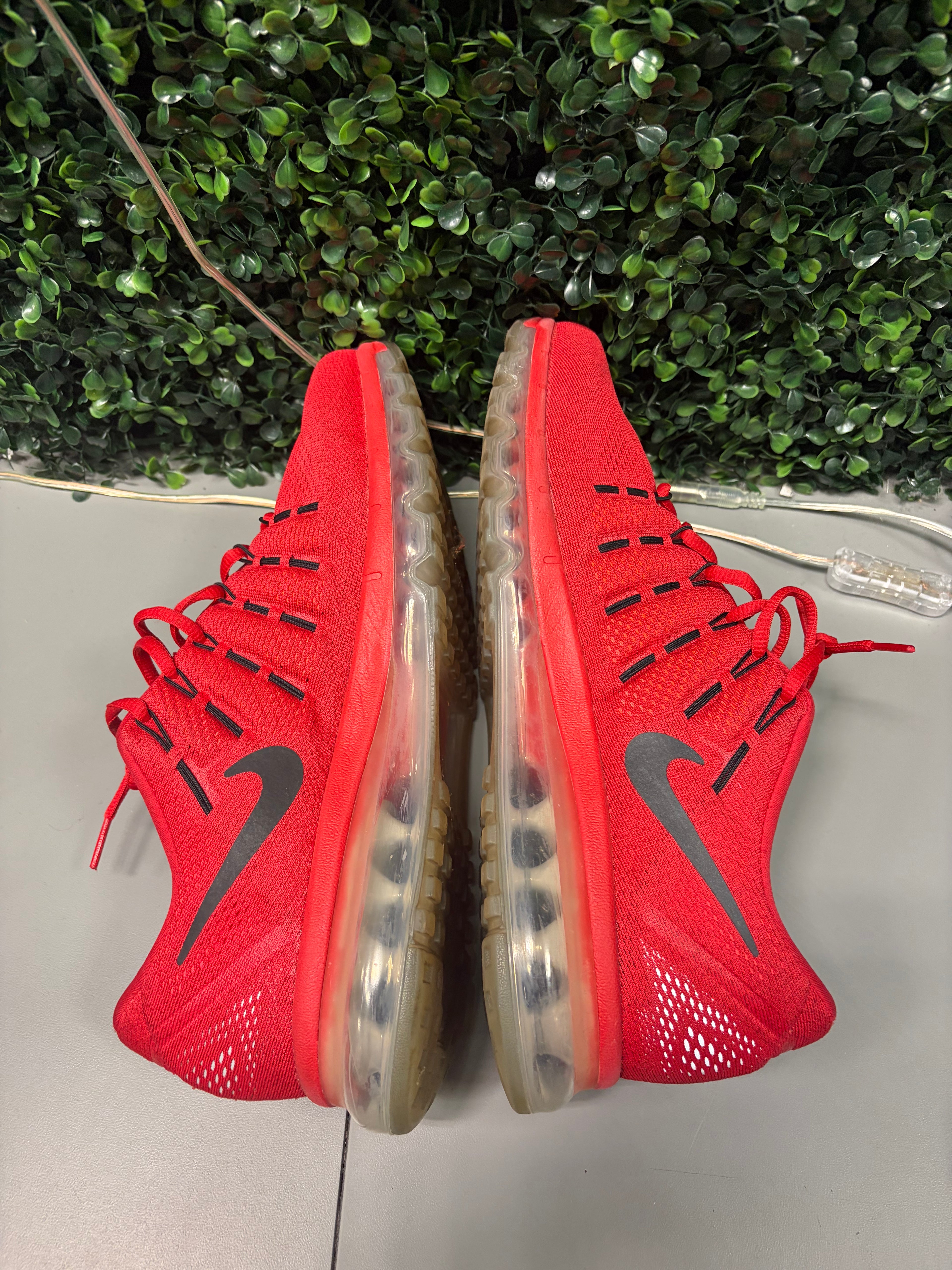 Nike Air Max 2016 "Red" Size 13 Preowned