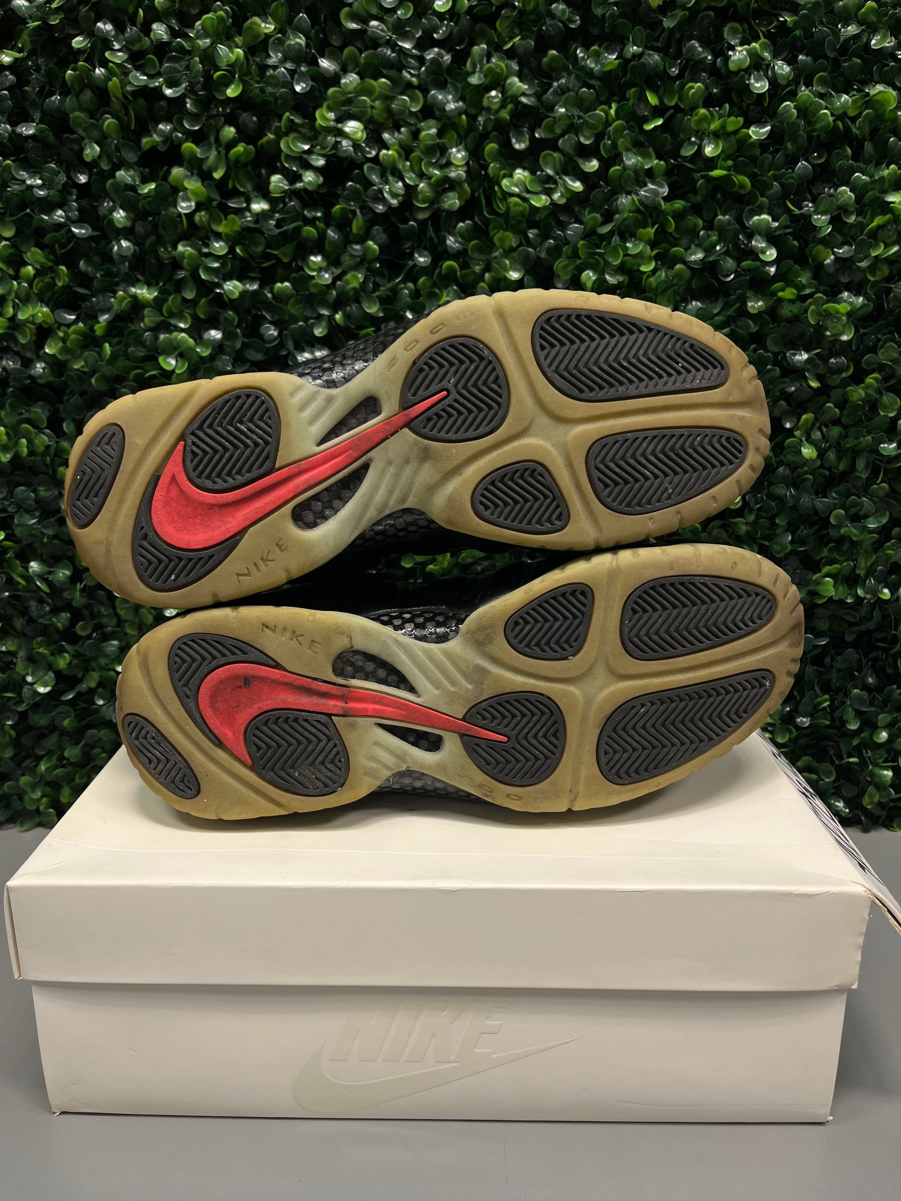 Nike Air Foamposite Pro "Yeezy" Size 11.5 Preowned