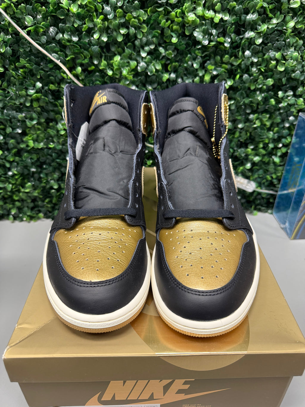 Jordan 1 High "Metallic Gold" Size 13 Tried On