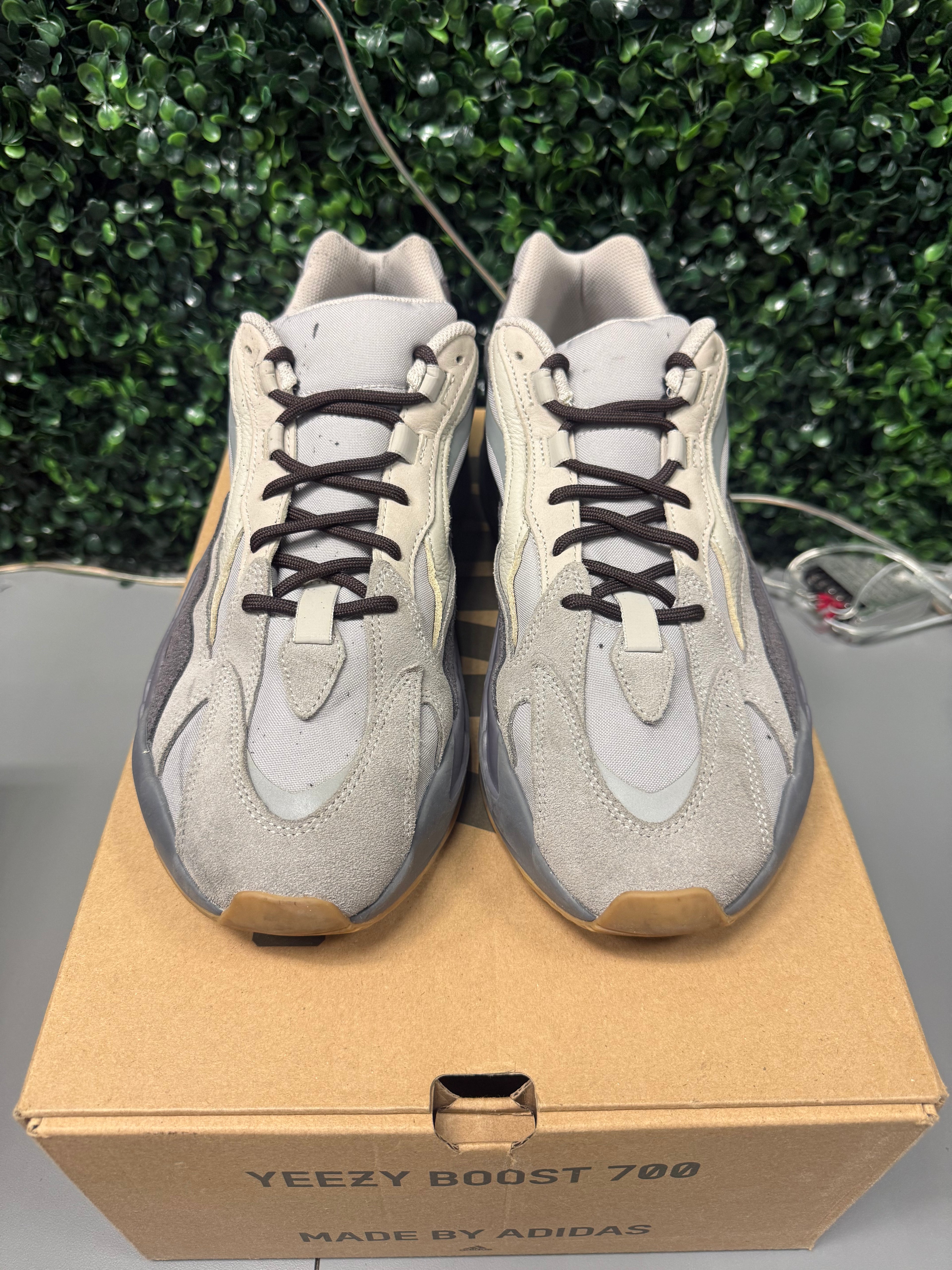 Yeezy 700 V2 "Tephra" Size 13 Preowned