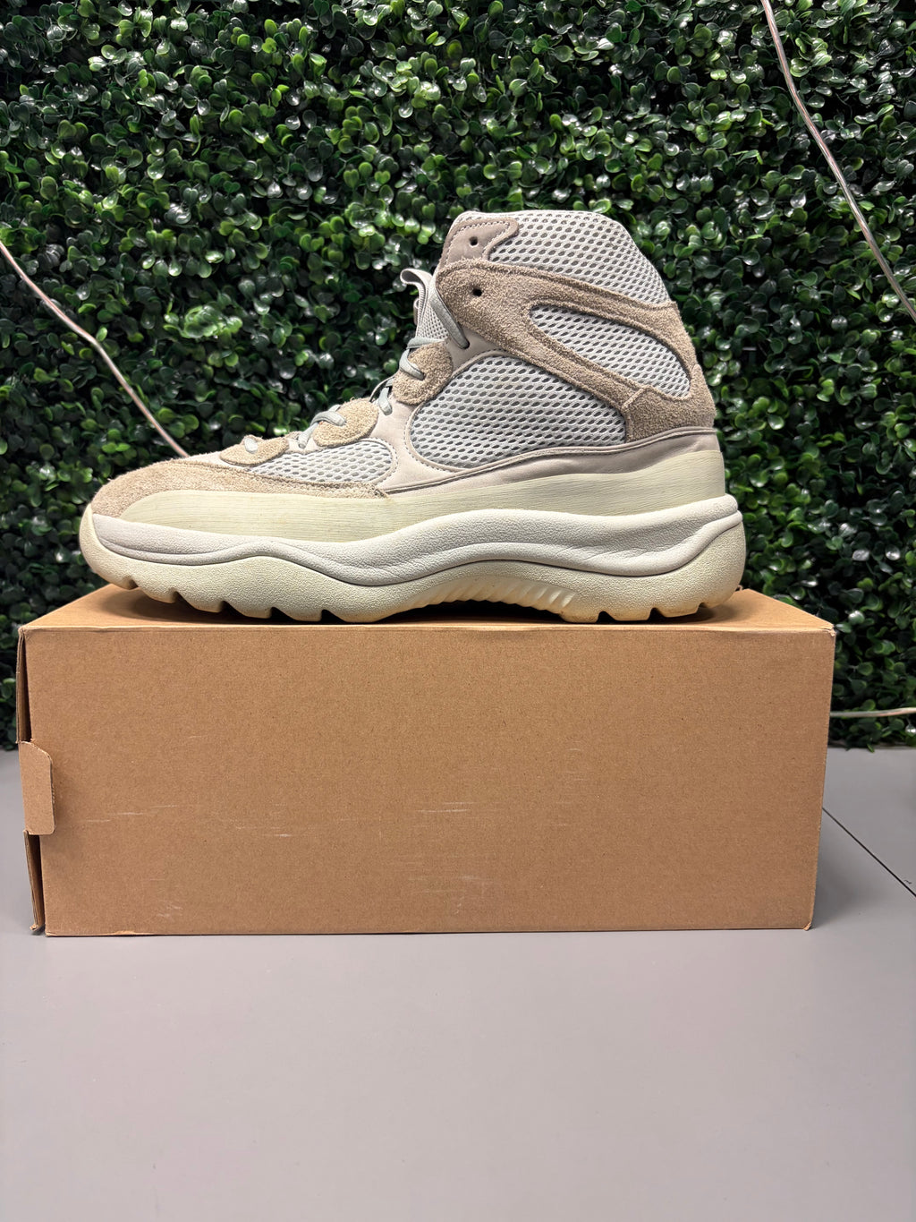 Adidas Yeezy Desert Boot "Salt" Size 13 Preowned (Replacement Box)