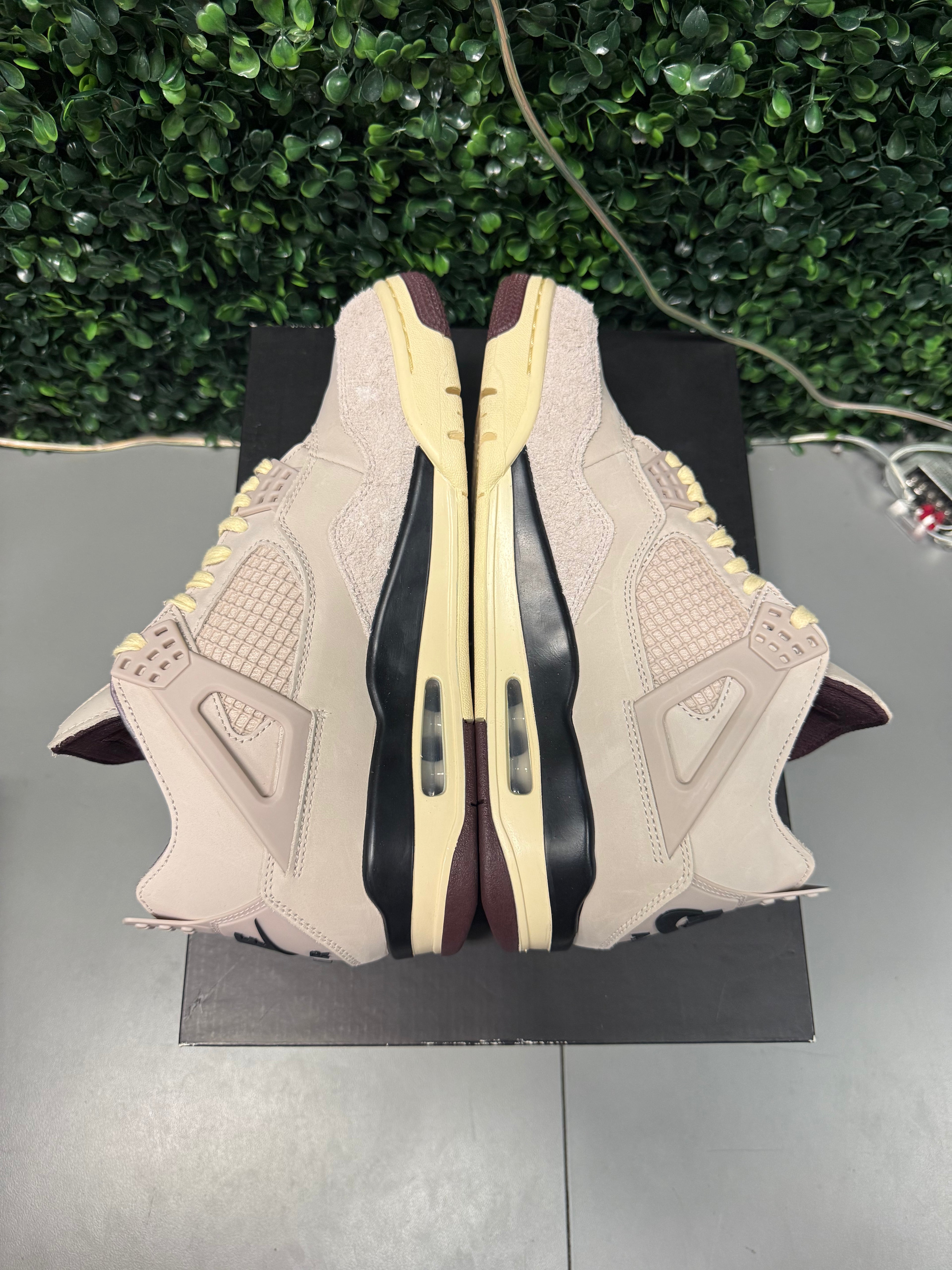 Jordan 4 X A Ma Maniere "WYWS" Size 10W / 8.5M Preowned