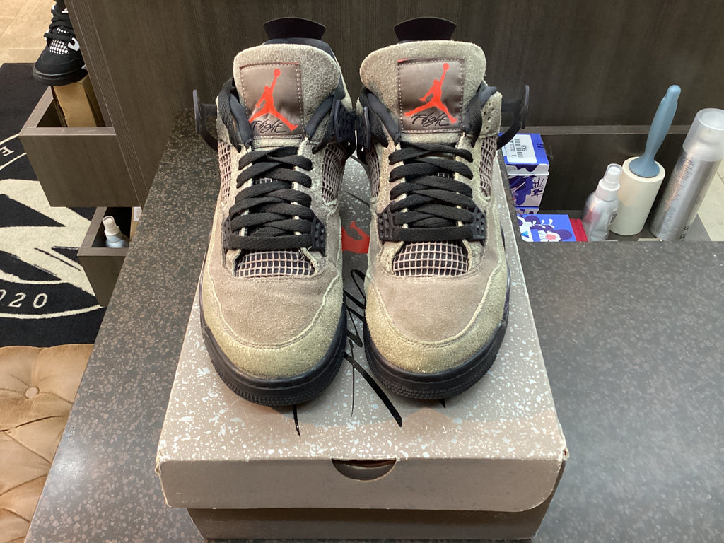 Jordan 4 “Taupe Haze” Preowned Size 10