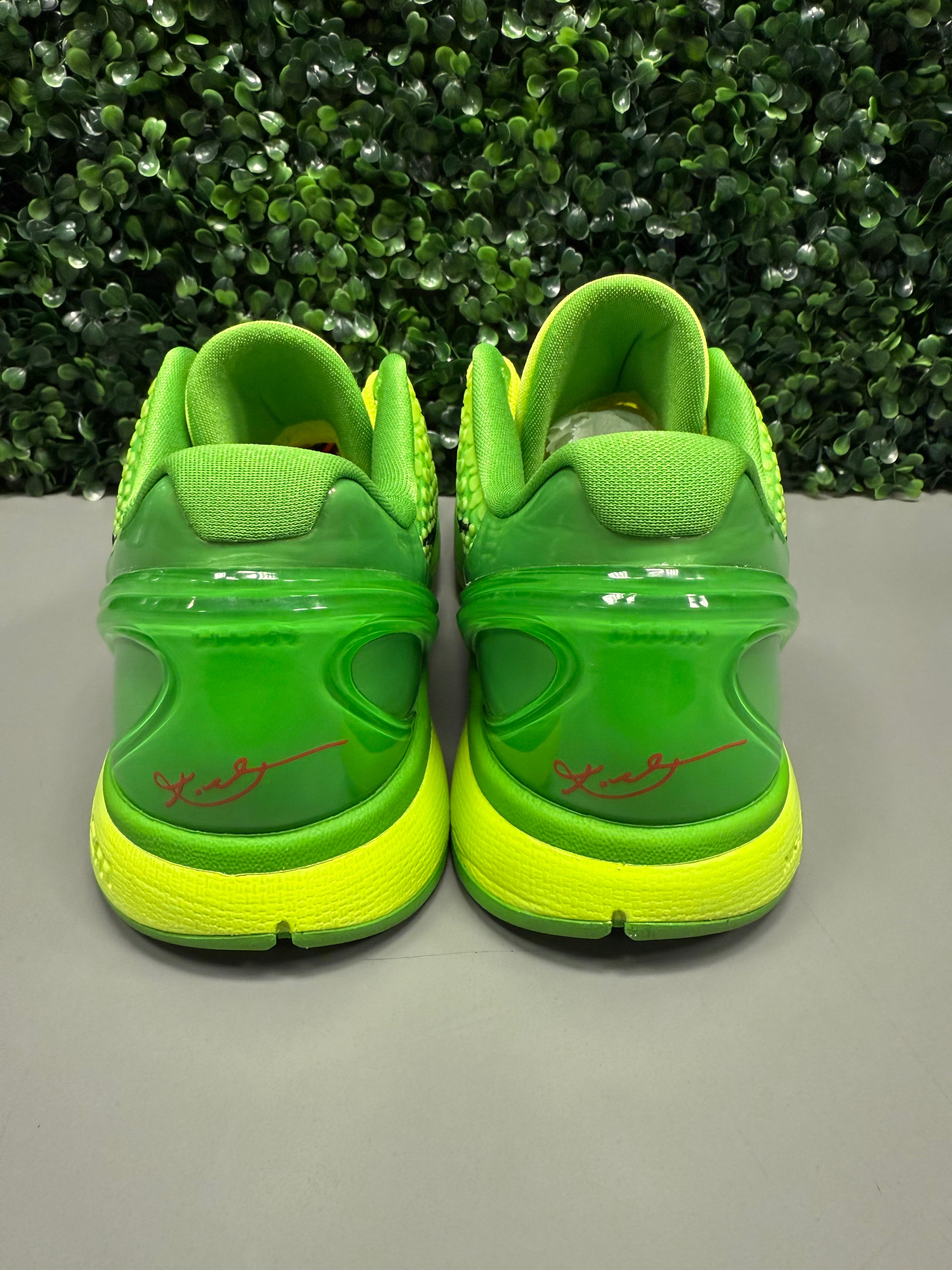 Kobe 6 Protro 'Grinch' Size 9 Preowned with no box