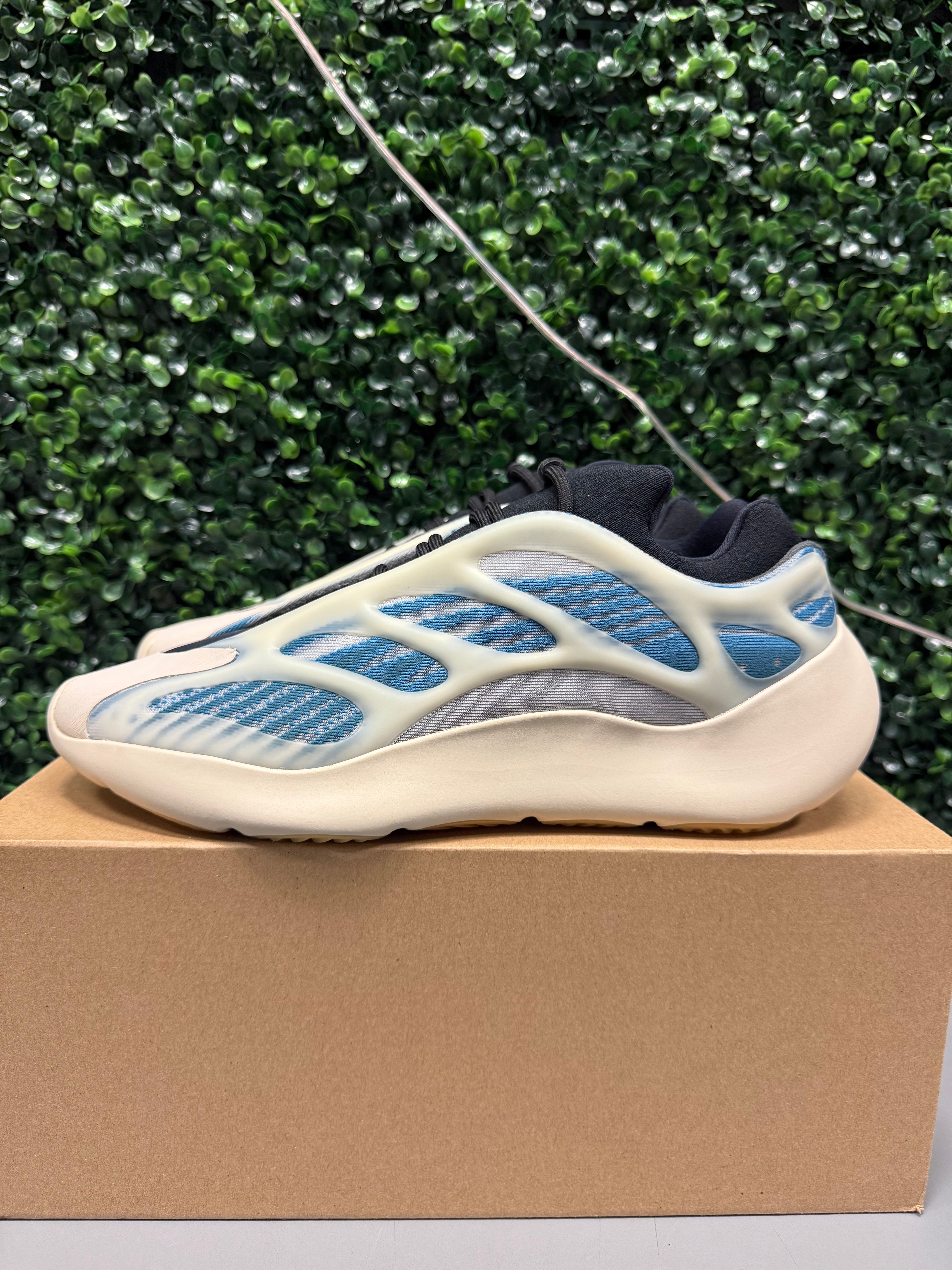 Adidas Yeezy 700 V3 "Kyanite" Size 11 Preowned