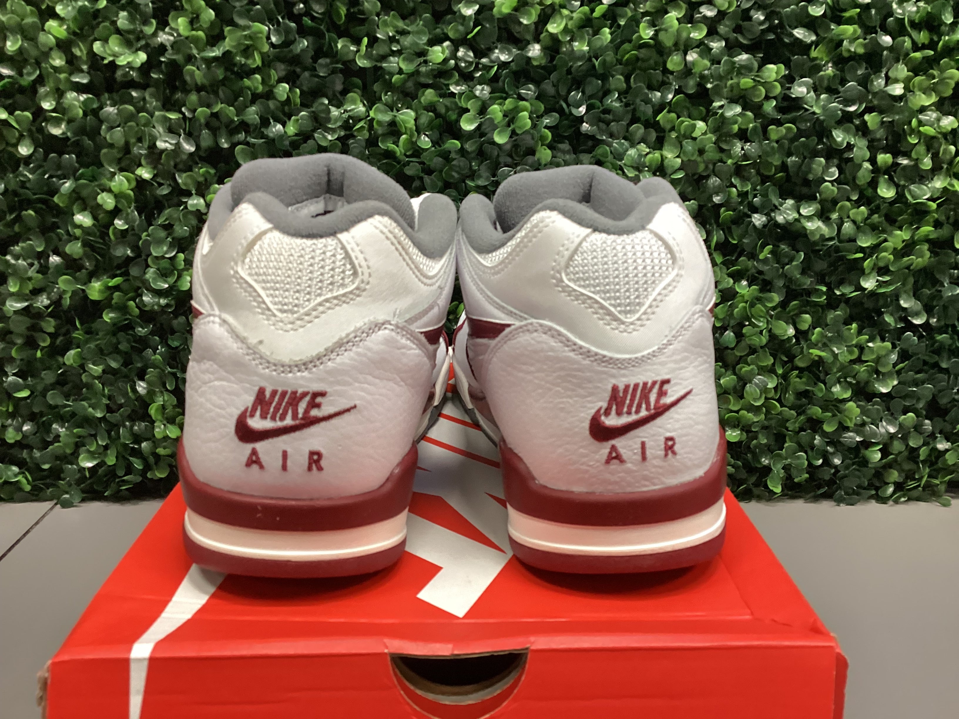 Nike Air Flight 89 “White Team Red” Size 8 Brand New