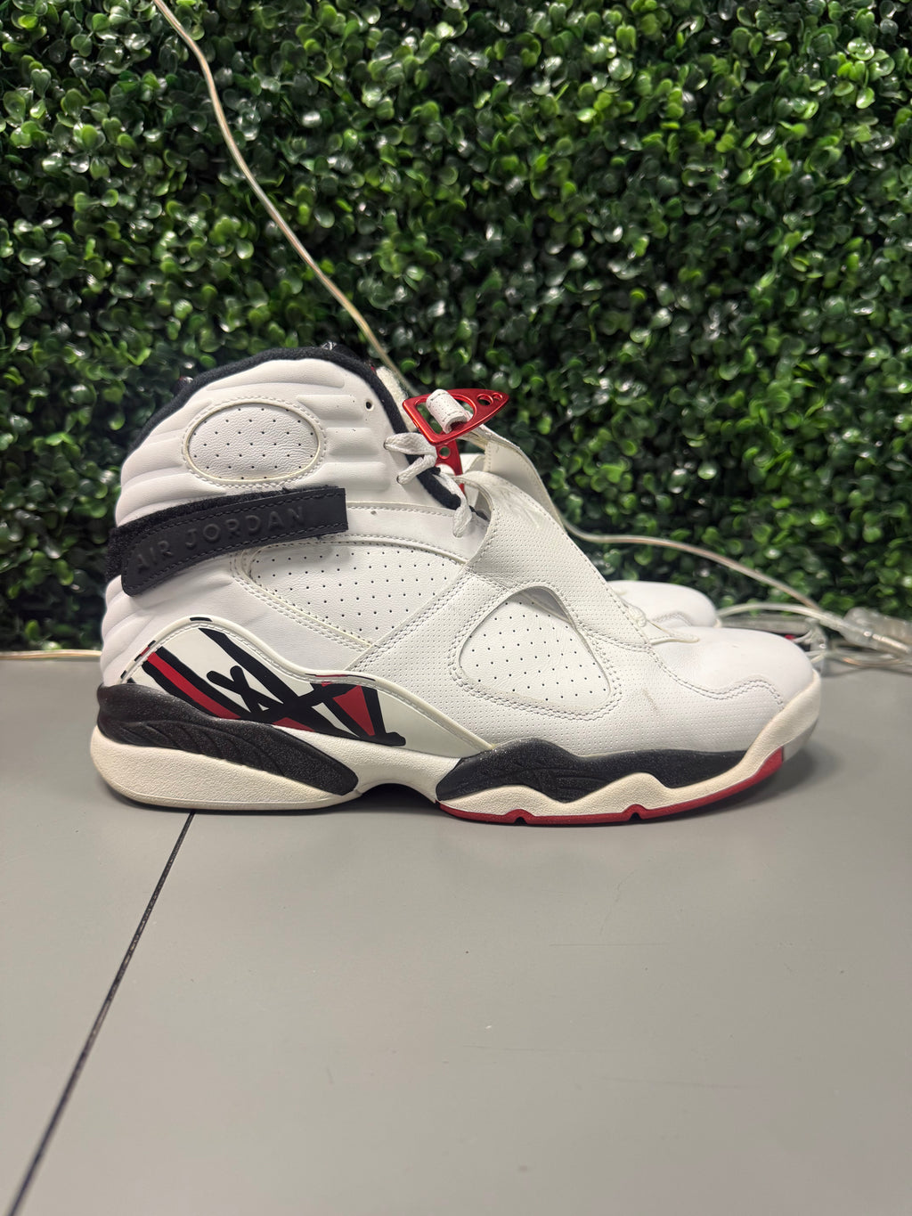 Jordan 8 "Alternate" Size 10 Preowned