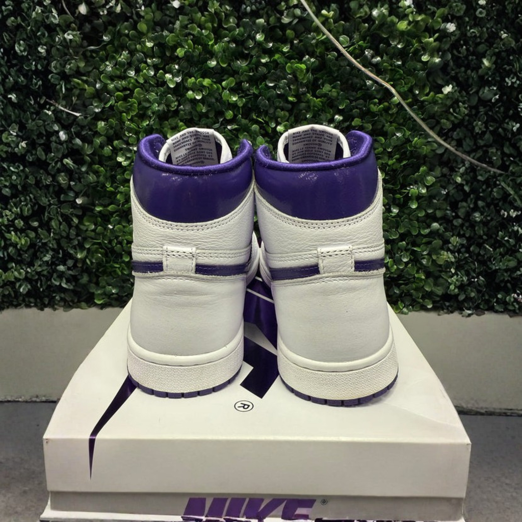 Jordan 1 High “Court Purple" Size 8.5 Preowned