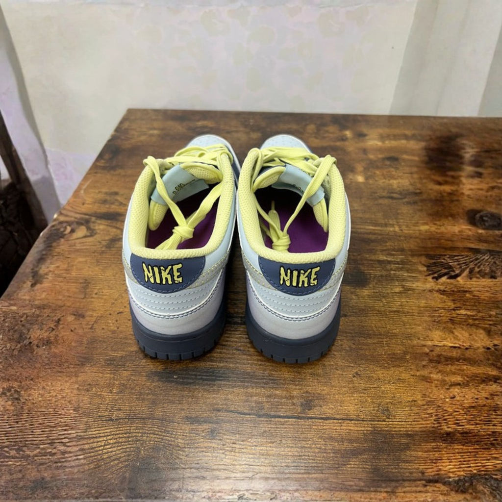 Nike Dunk low “Halloween I Am Fearless” Size 6 Preowned