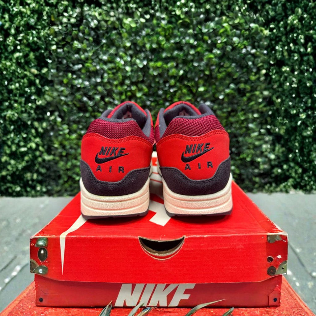 Nike Air Max 1 "Red Crush" Size 10 Preowned