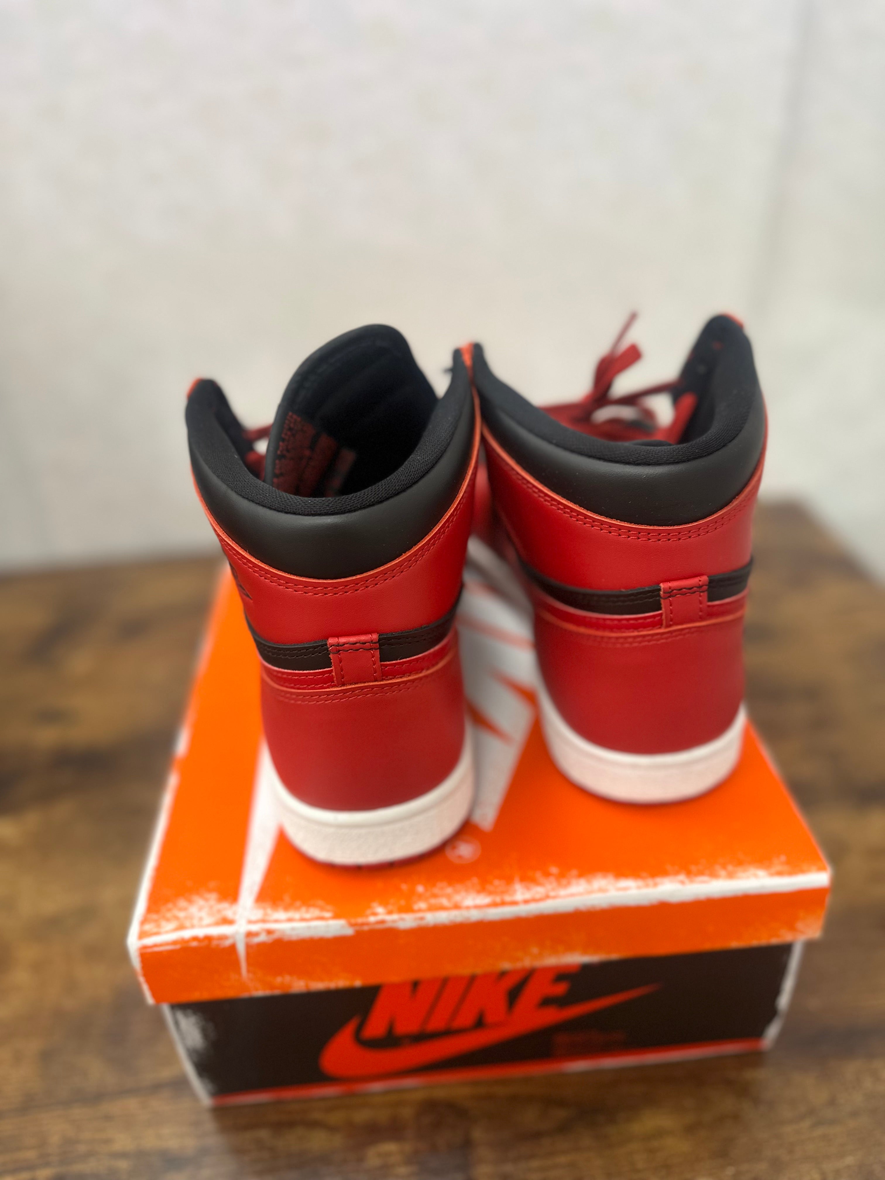 Jordan 1 Retro High ‘85 OG  size 12 Preowned