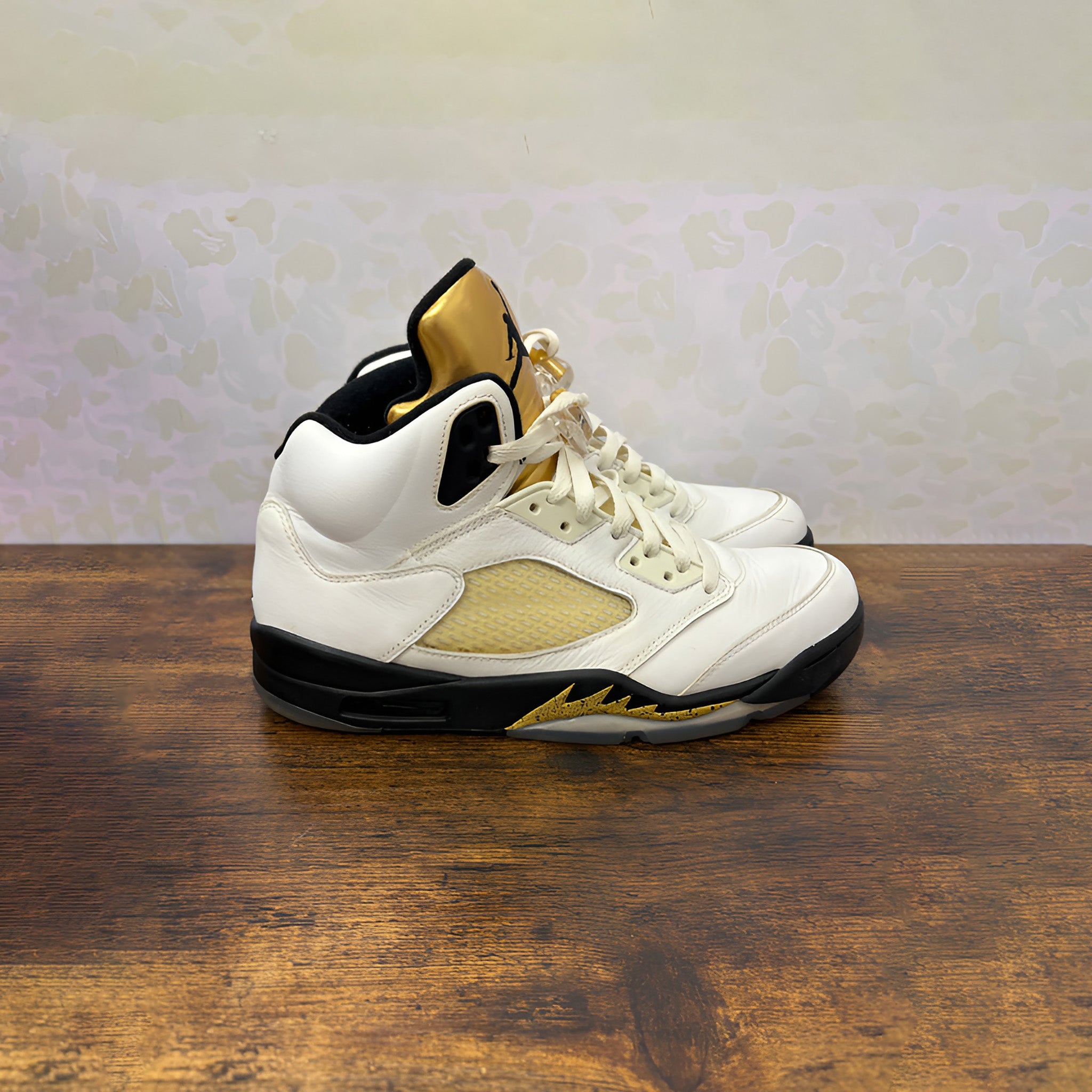 Jordan 5 “Olympic” Size 9 Preowned No Box