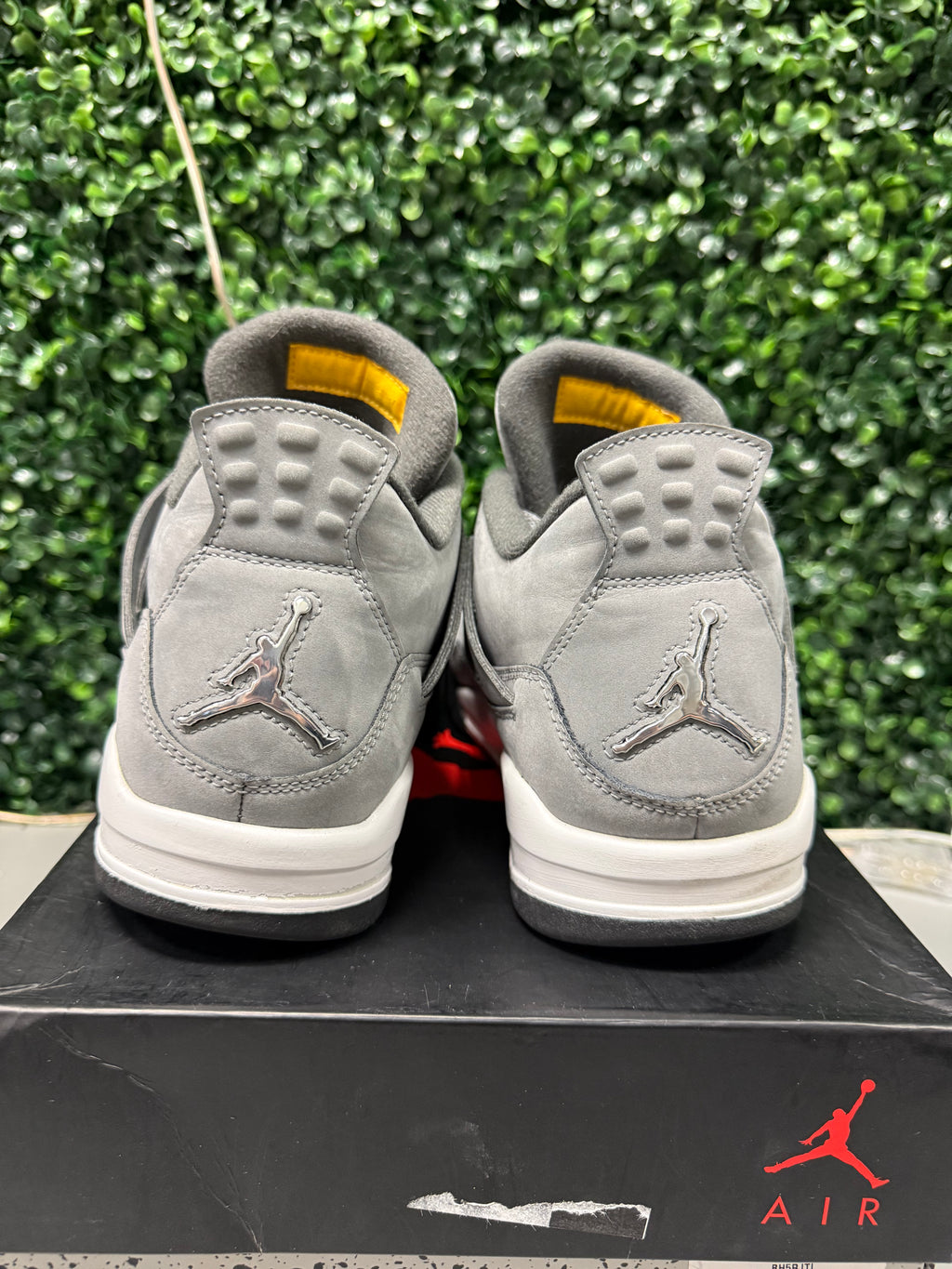 Jordan 4 "Cool Grey" Size 10.5 Preowned