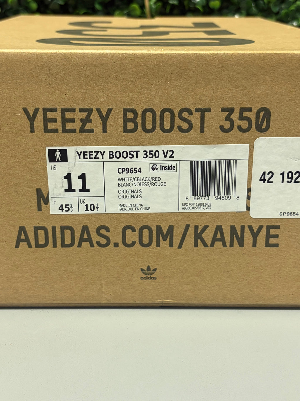 Adidas Yeezy Boost 350 V2 "Zebra" Size 11 Preowned