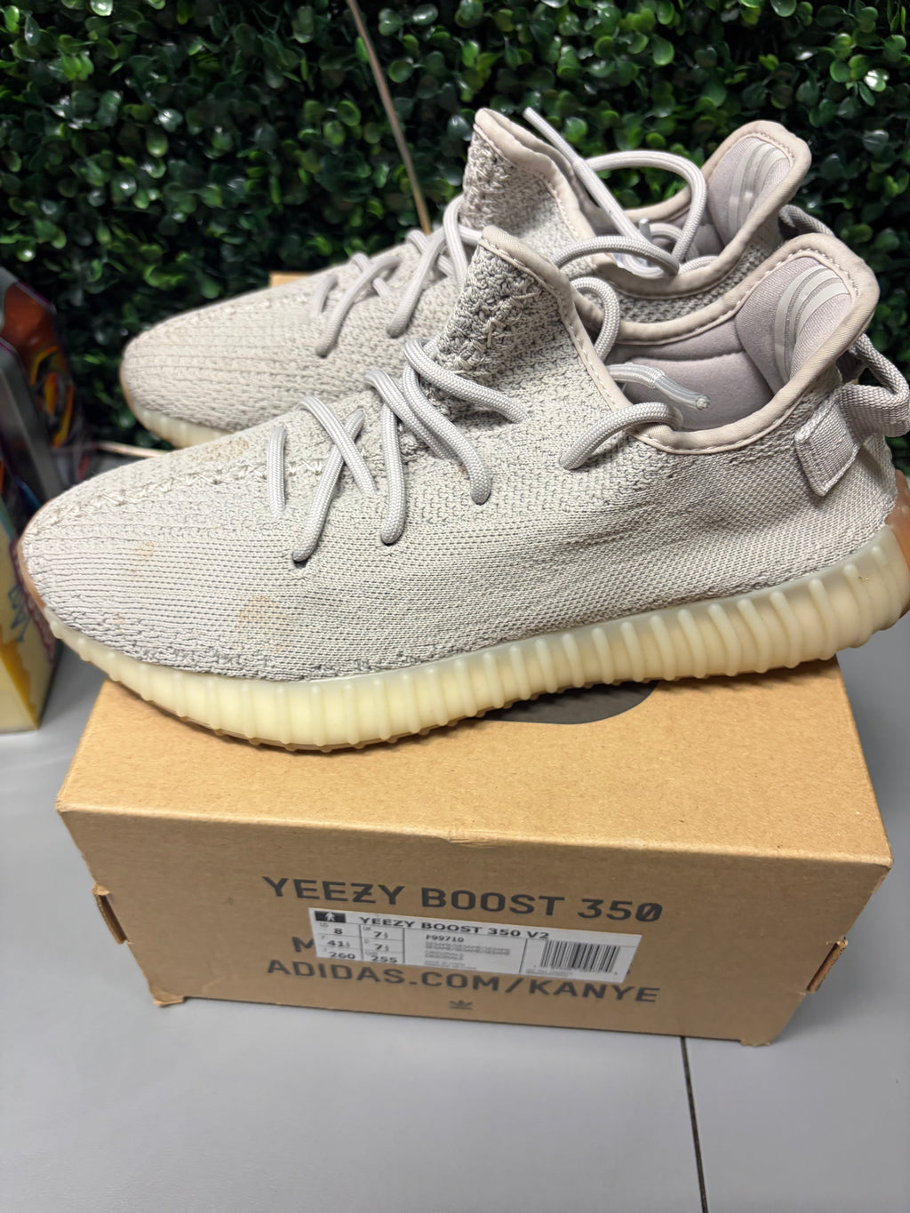 adidas Yeezy Boost 350 V2 "Sesame" Size 8 Preowned
