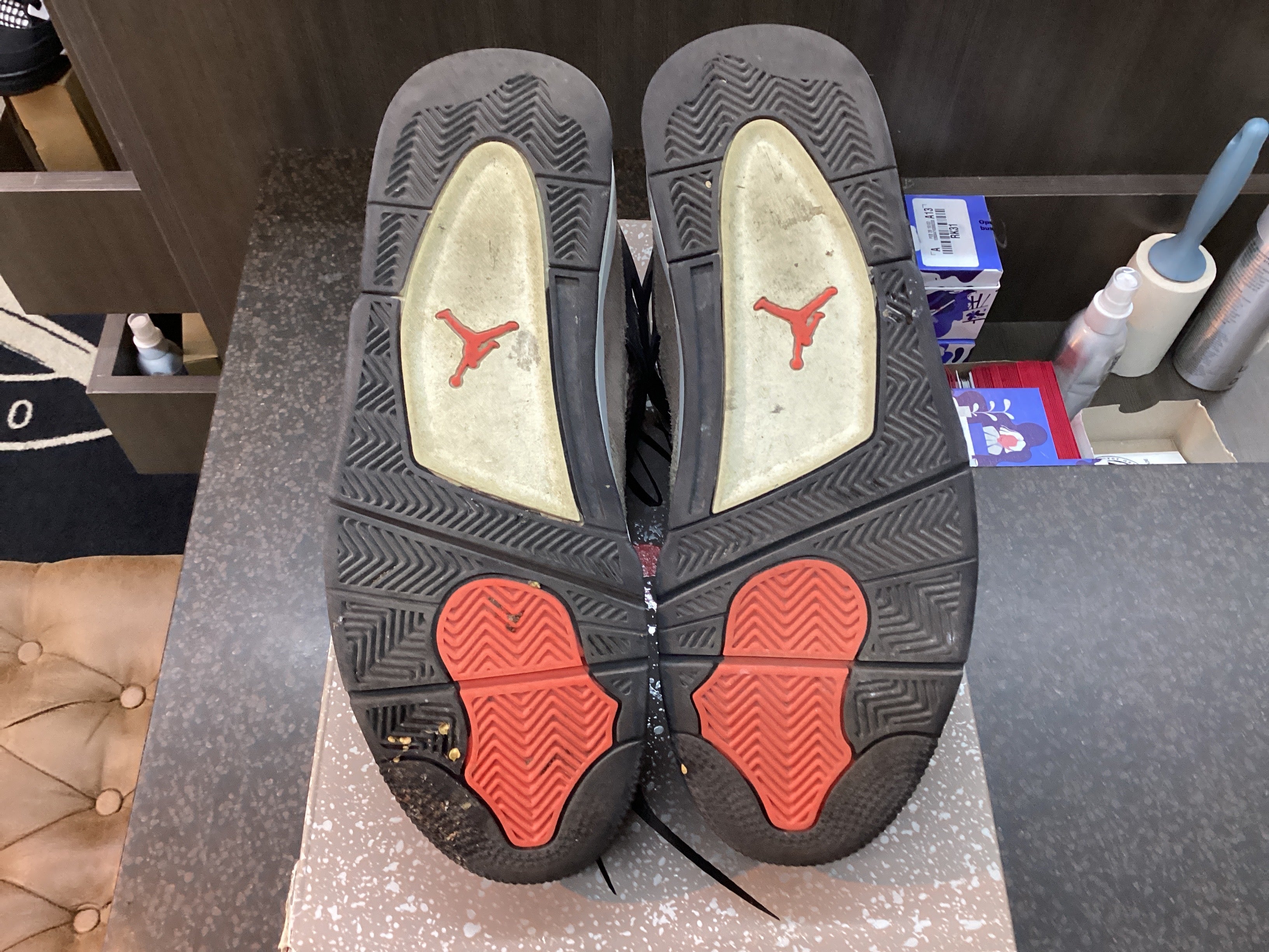 Jordan 4 “Taupe Haze” Preowned Size 10