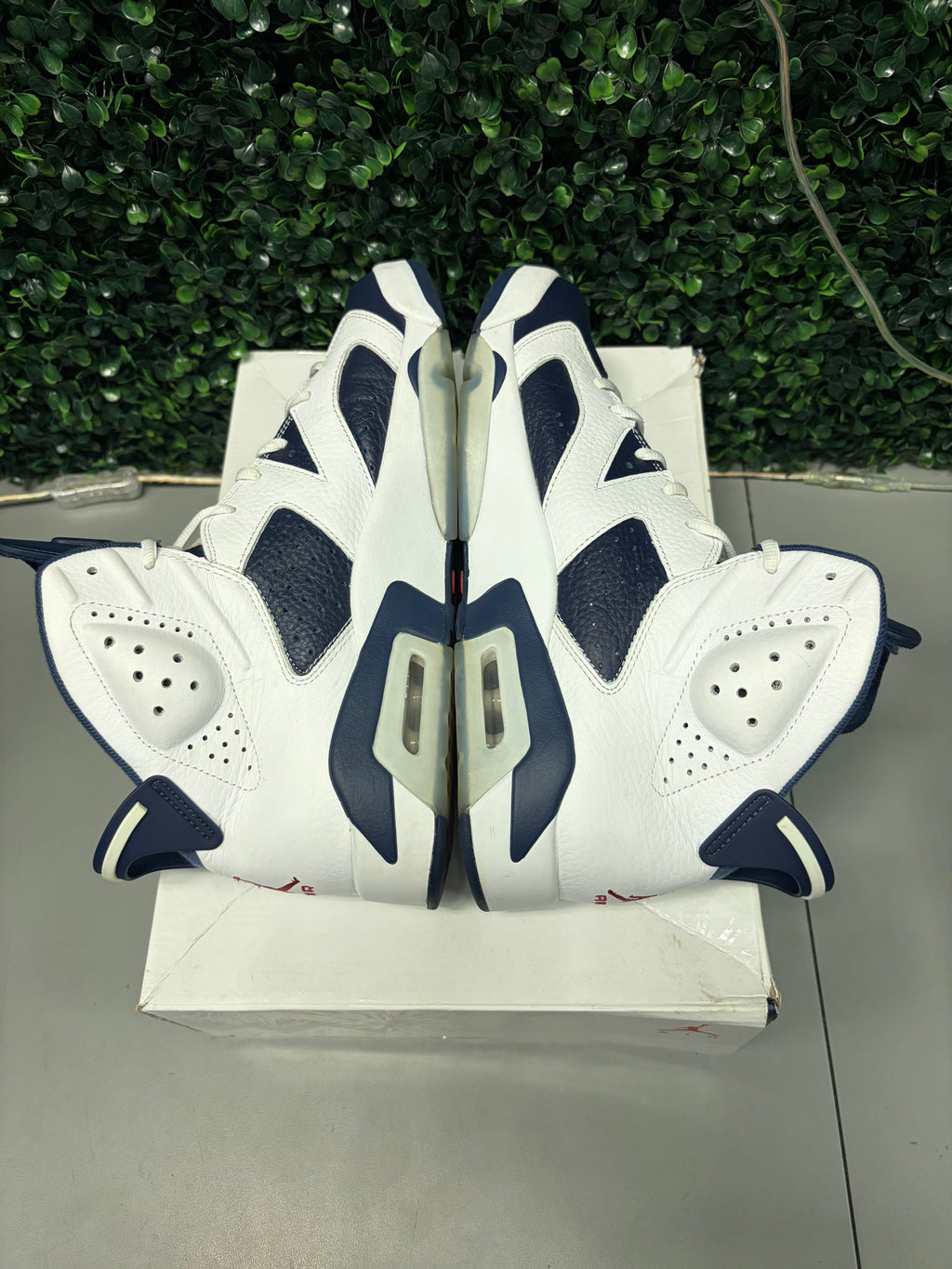 Jordan 6 Retro "Olympic" (2024) Size 12 Preowned