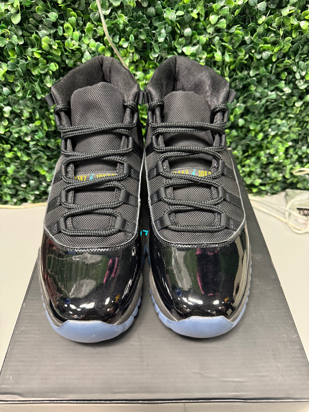 Jordan 11 High "Gamma" Size 12 Preowned