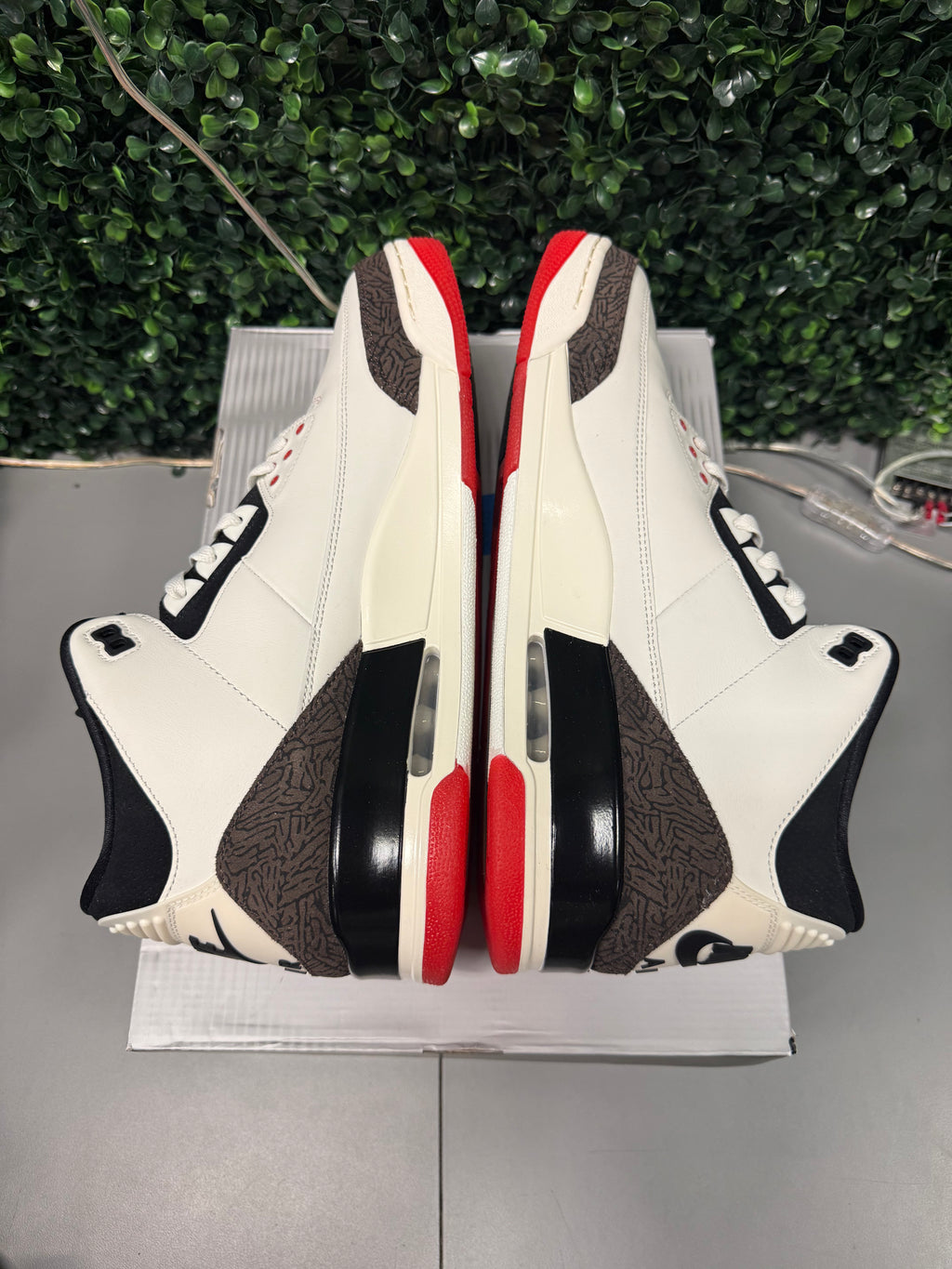 Jordan 3 "Worlds Best Dad" Size 13 Preowned