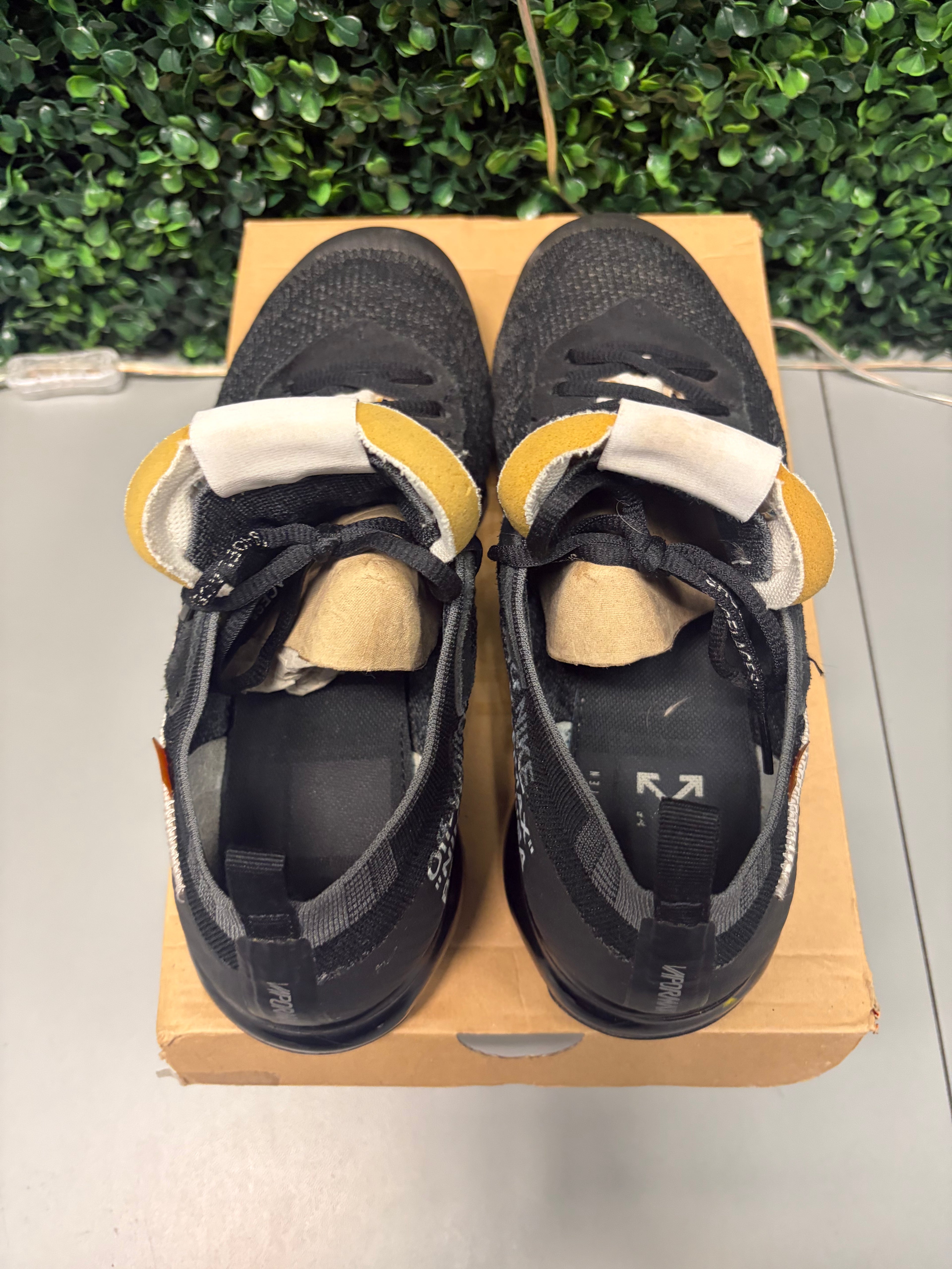 Nike Air VaporMax "Off-White" Size 11.5 Preowned #2