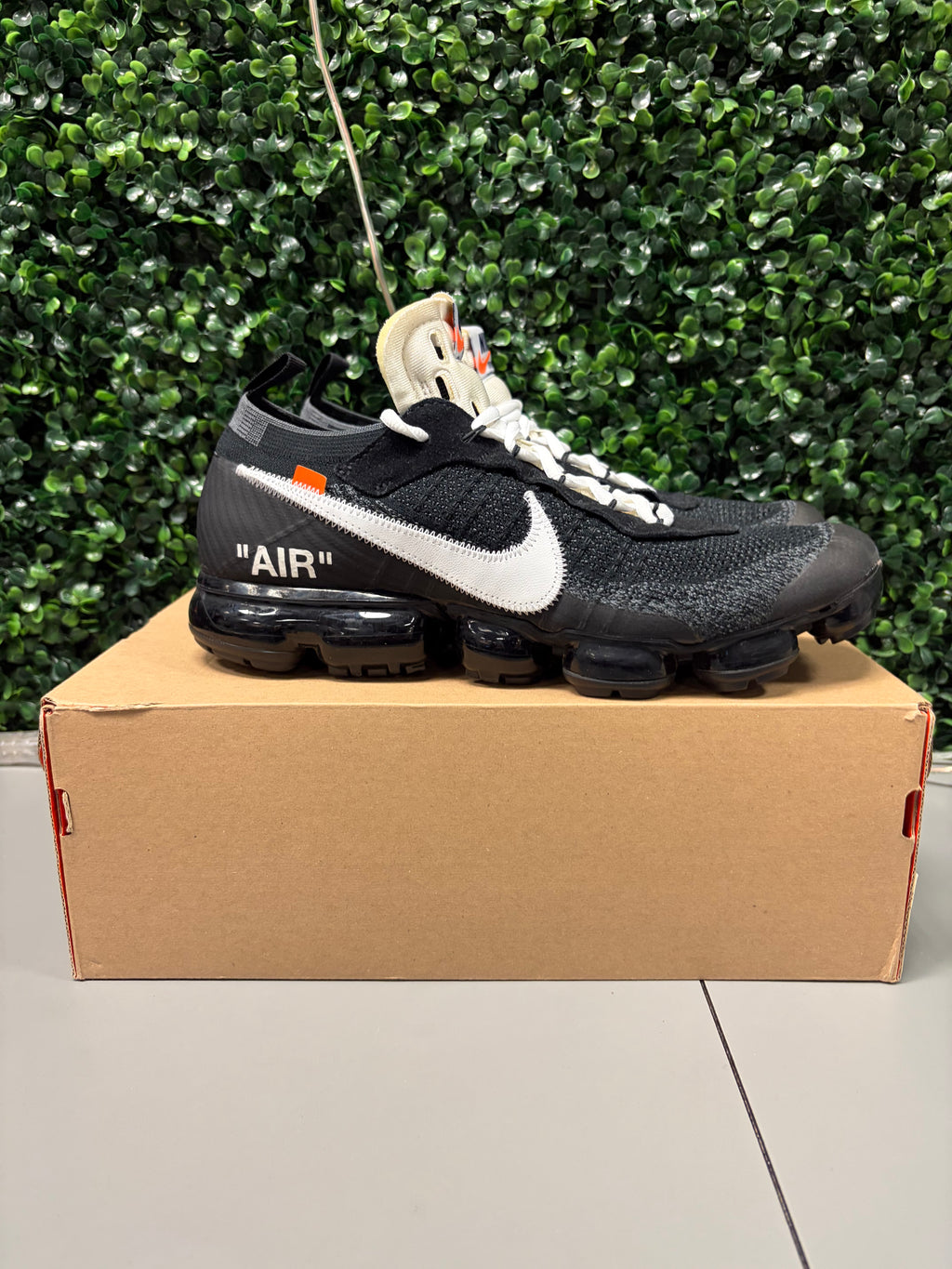 Nike Air VaporMax "Off-White" Size 11.5 Preowned