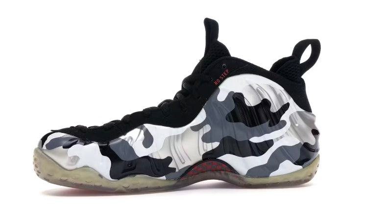 Nike Foamposite One “Fighter Jet”