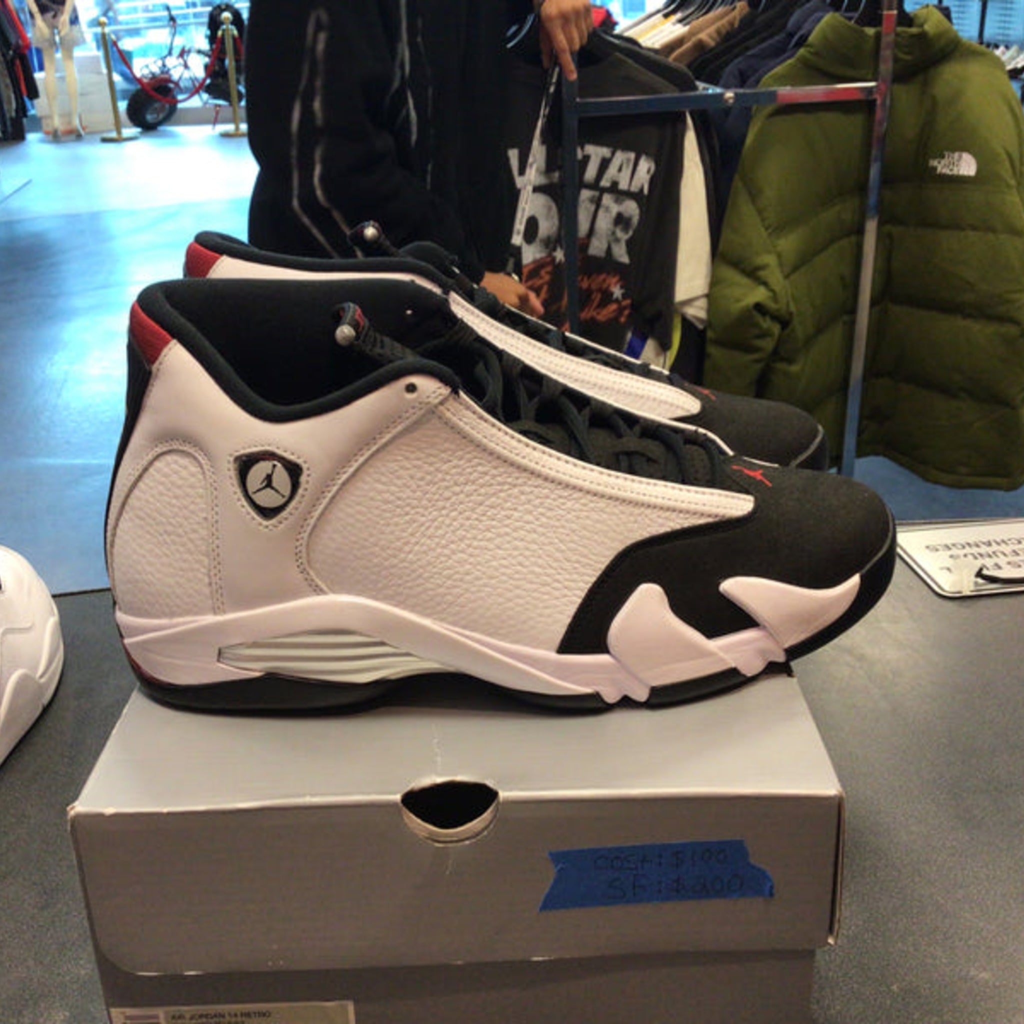 Jordan 14 Retro “Black Toe” Size 11.5M preowned
