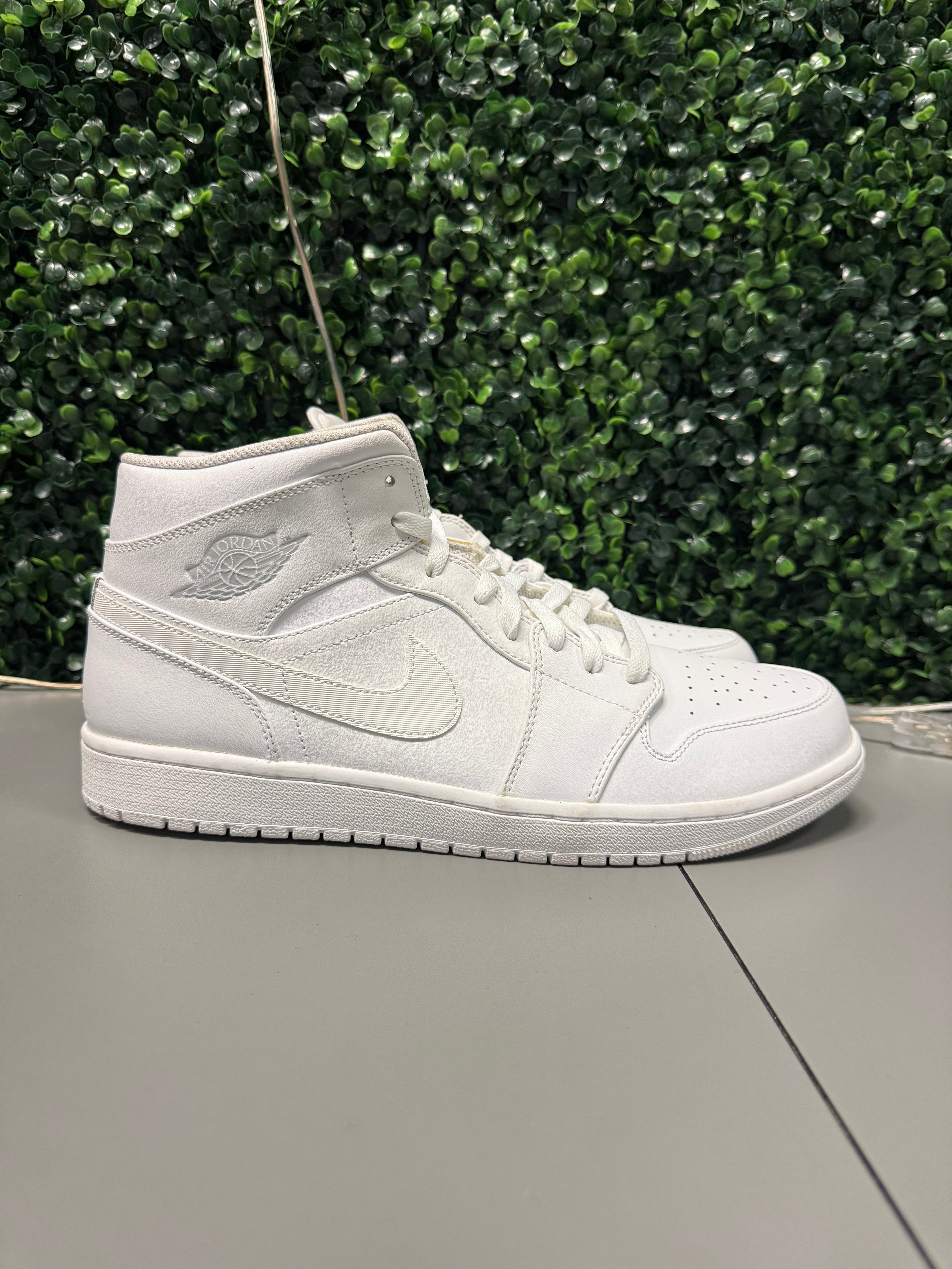 Jordan 1 Mid "Triple White" Size 13 Preowned