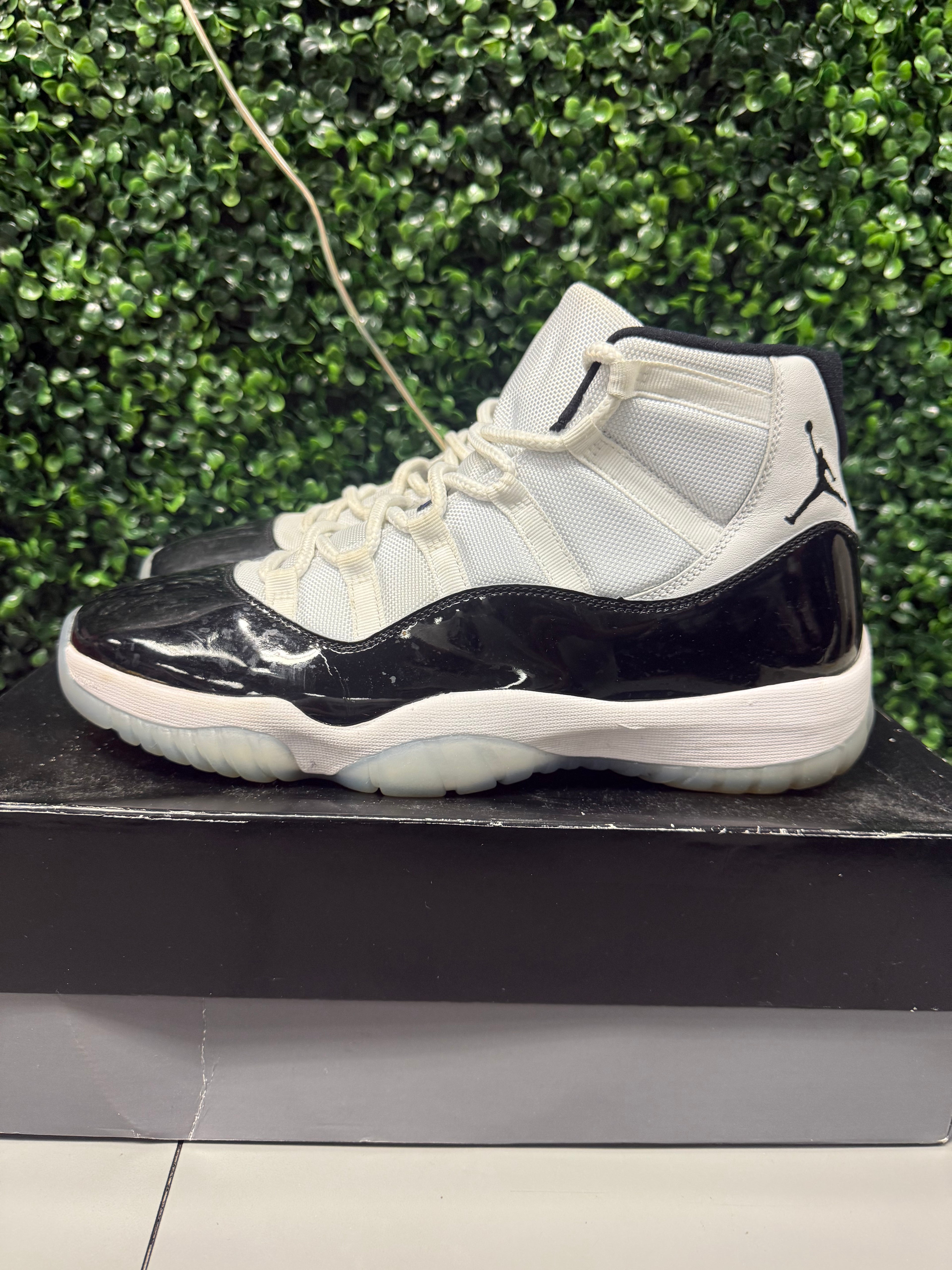 Jordan 11 High "Concord" Size 12 Preowned