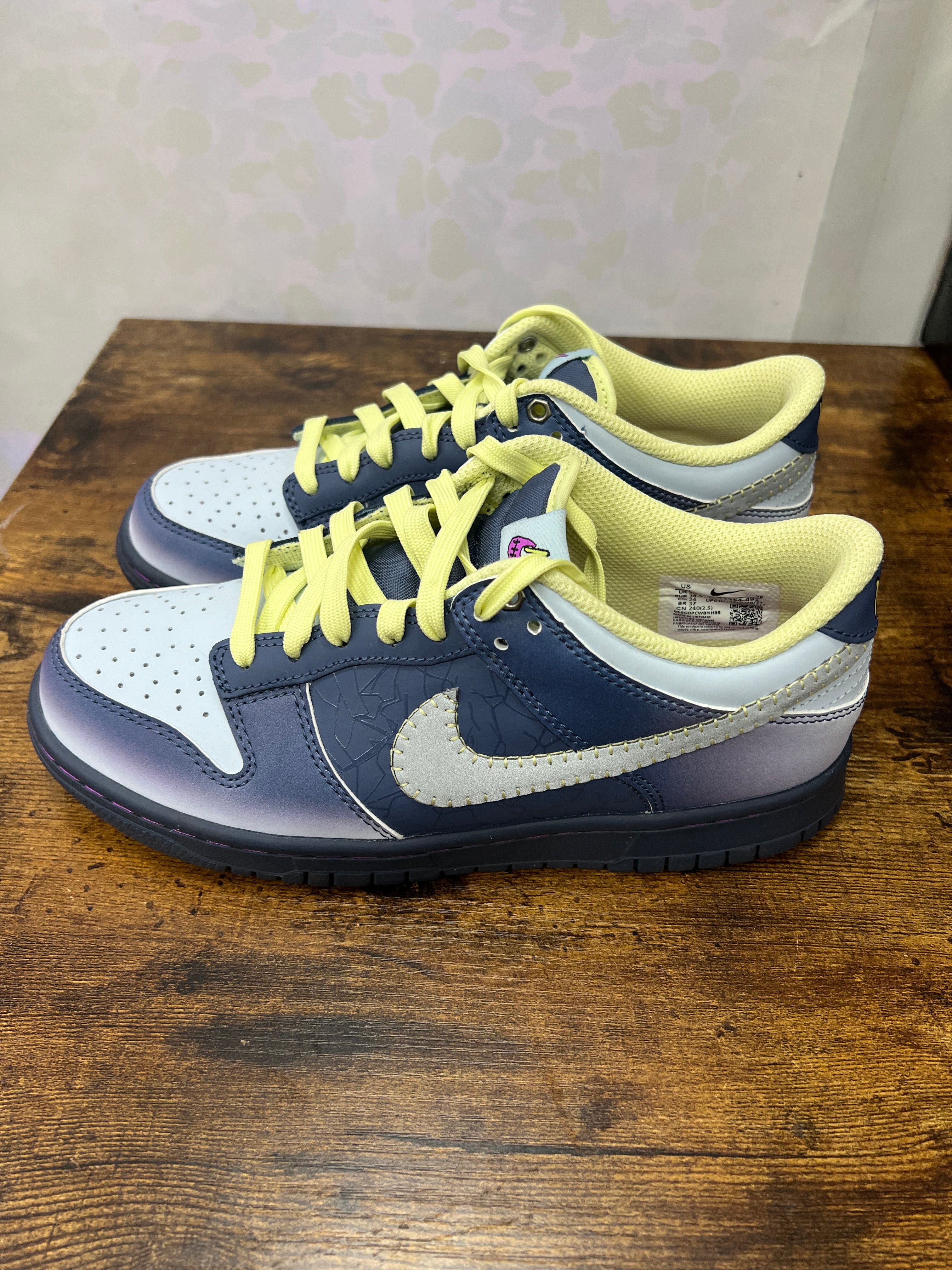 Nike Dunk low “Halloween I Am Fearless” Size 6M Preowned