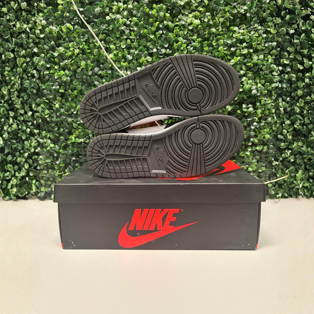 Jordan 1 Retro High "Defiant" Size 11 Preowned