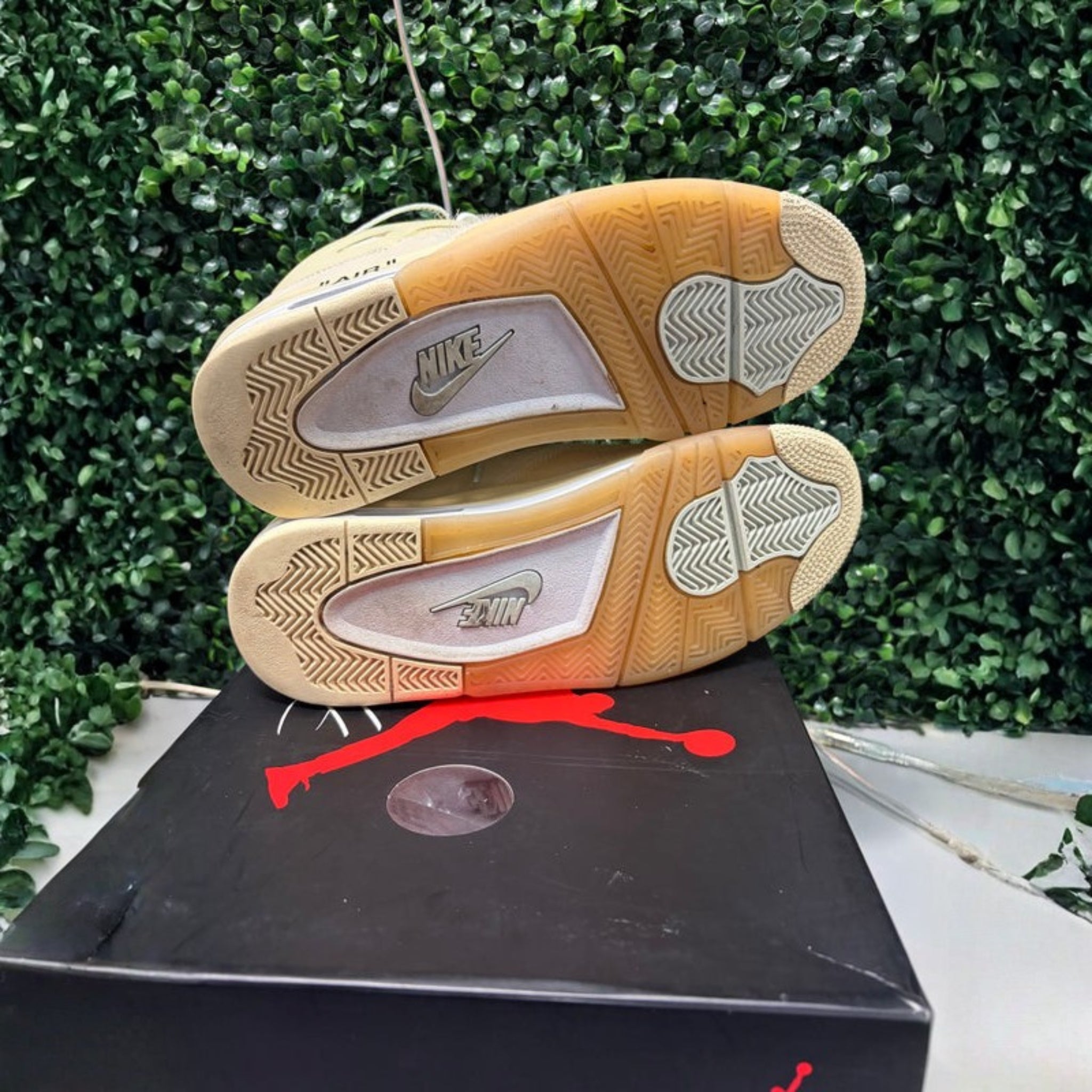 Jordan 4 Retro Off-White "Sail" Size 8.5M/10W Preowned