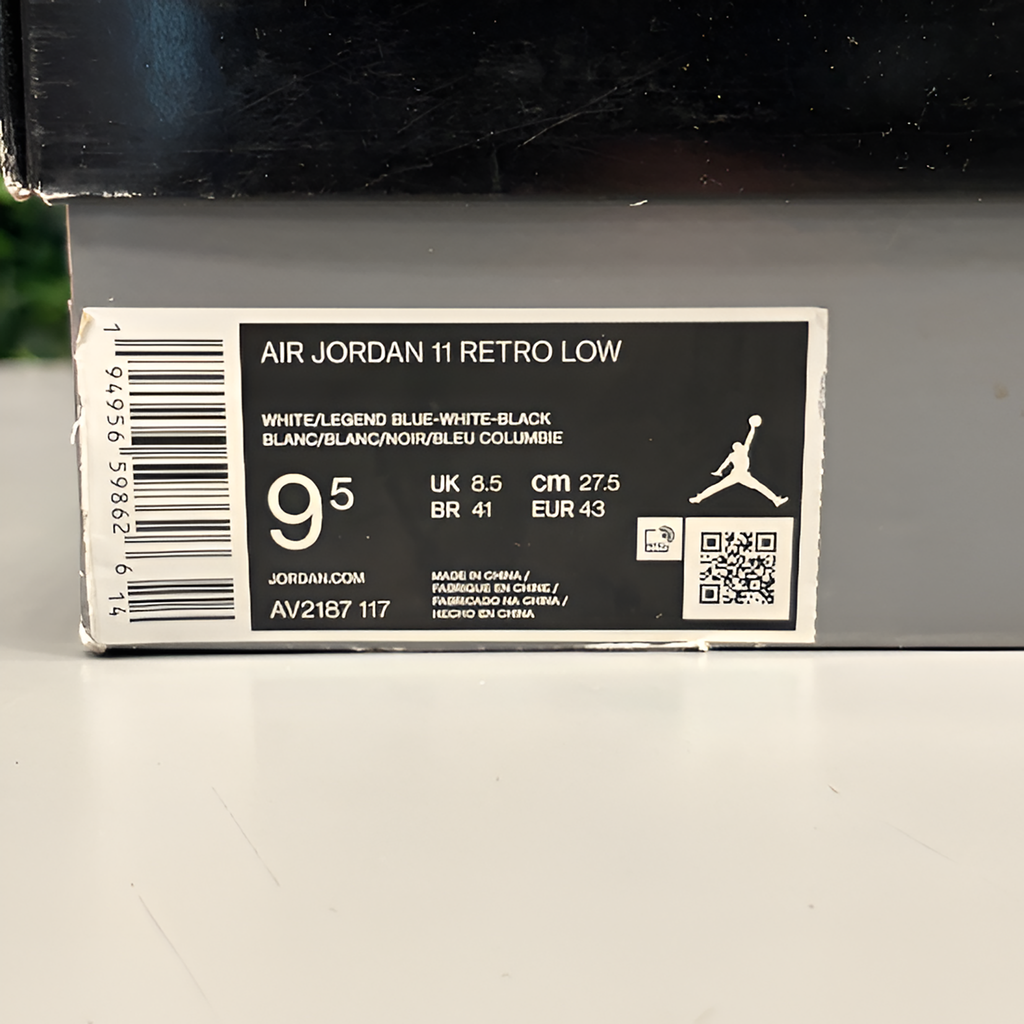 Jordan 11 Retro Low "Legend Blue" Size 9.5 Preowned