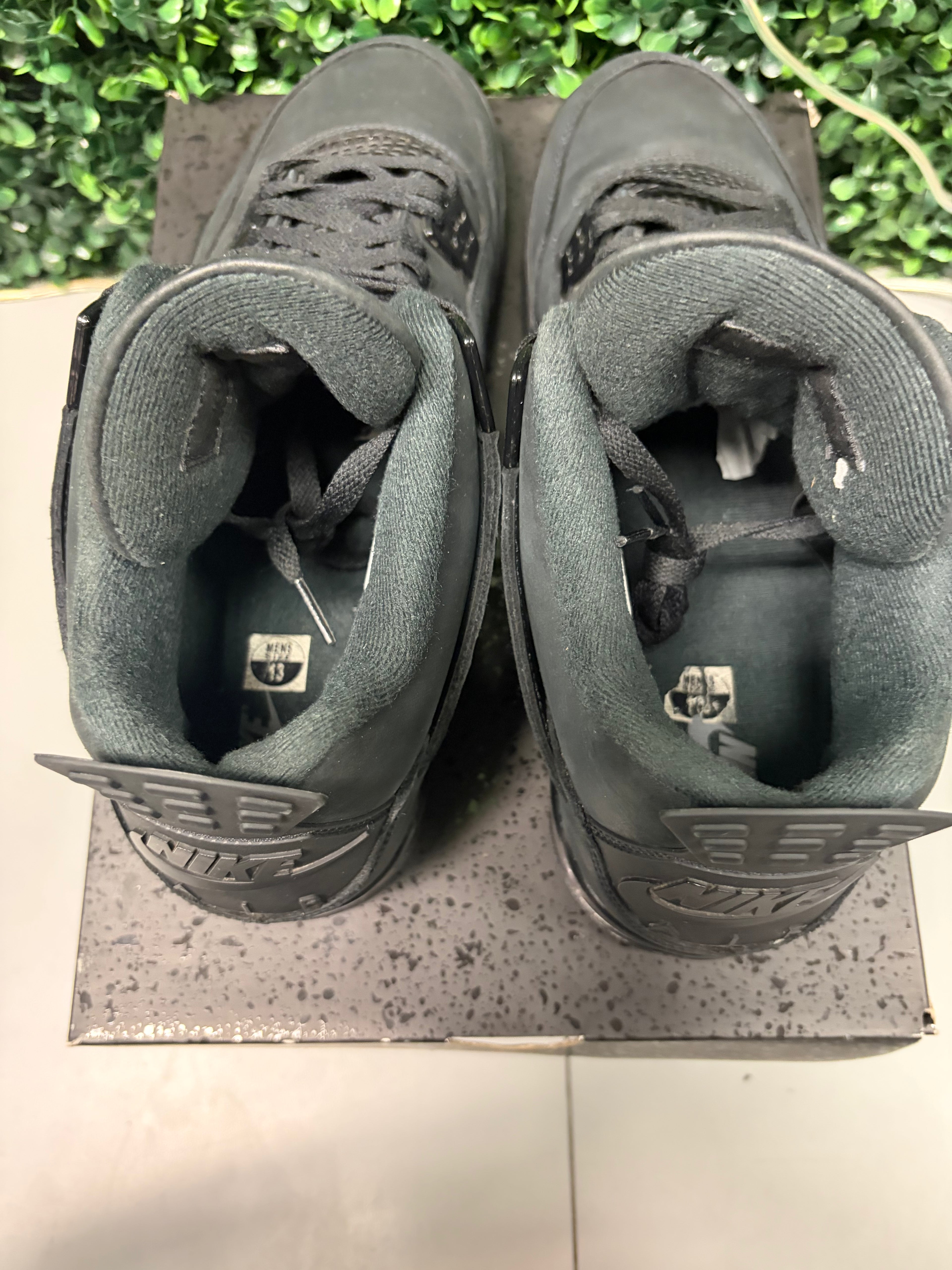 Jordan 4 Retro "Black Cat" Size 13 Preowned