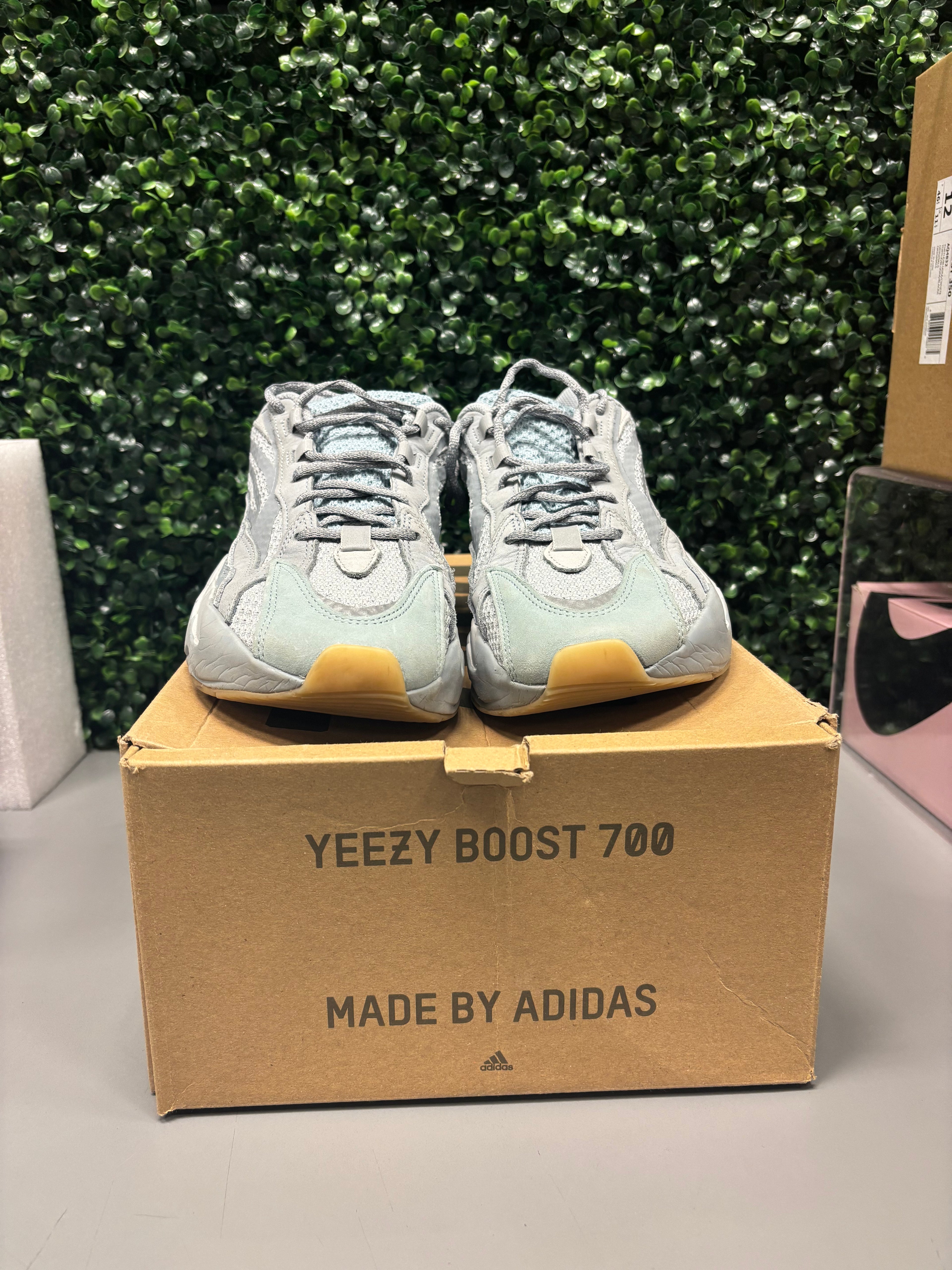 Yeezy 700 V2 "Inertia" Size 10.5 Preowned