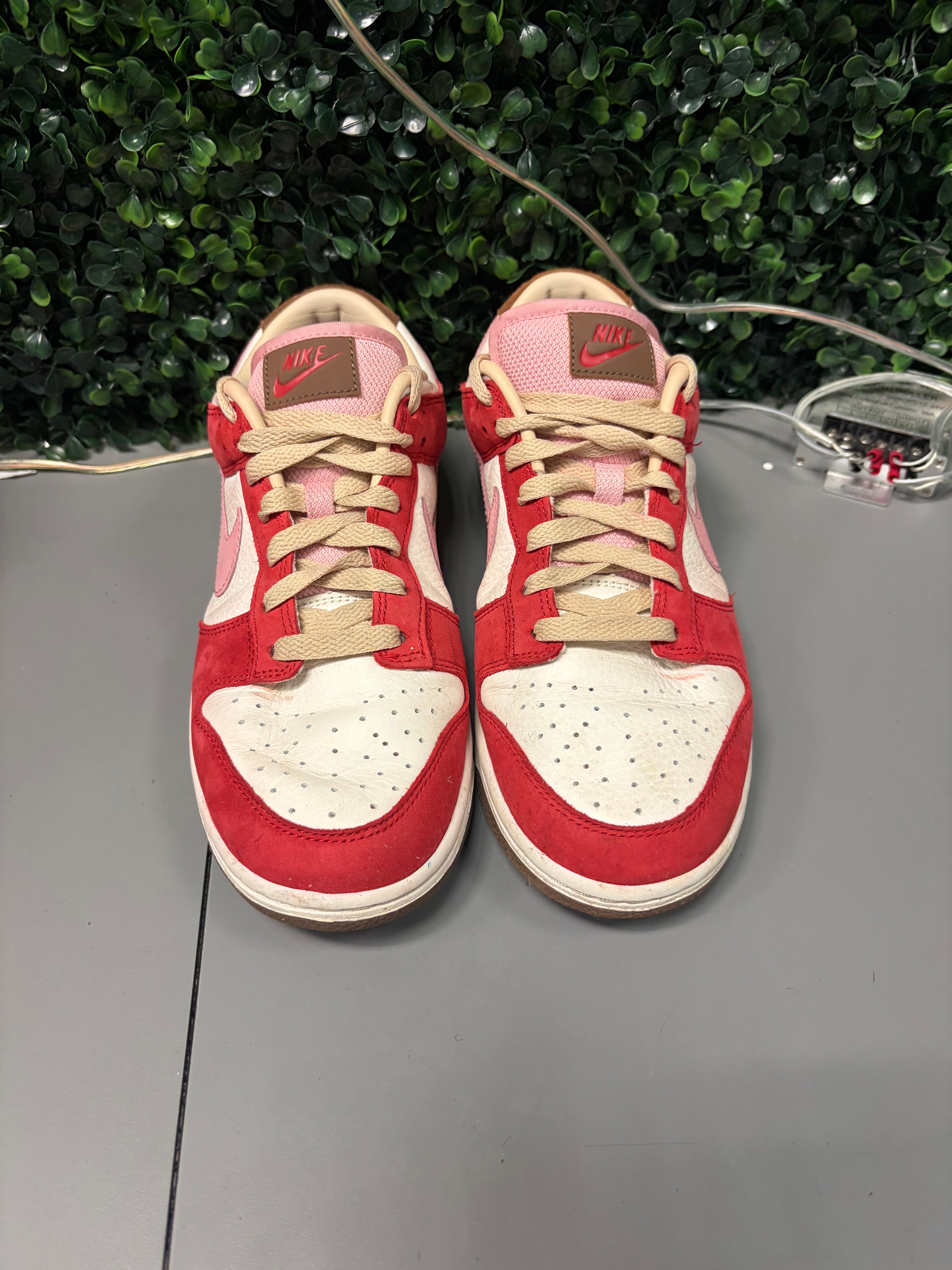 Nike Dunk Low PRM "Bacon" Size 8.5W/7Y Preowned