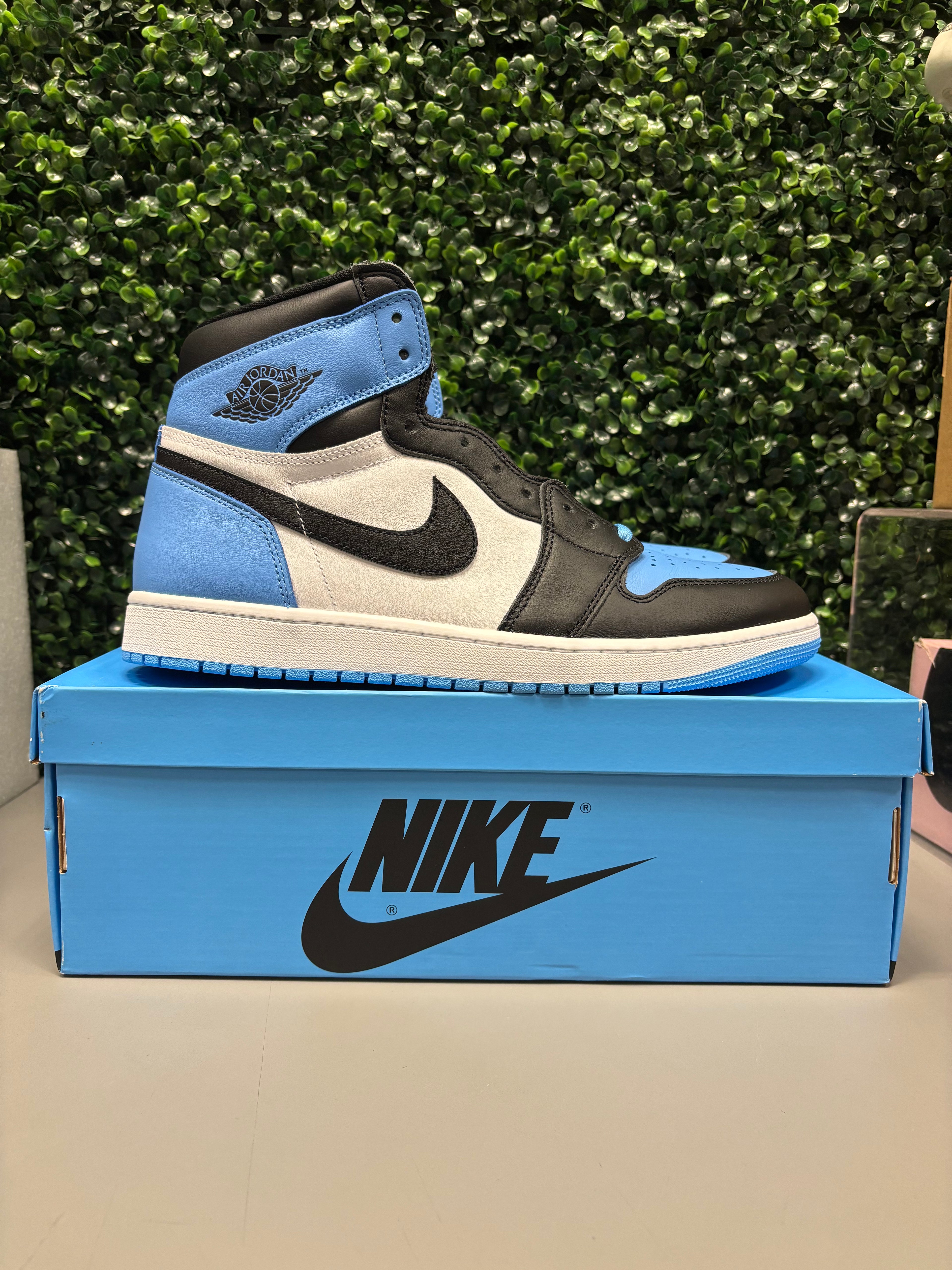Jordan 1 Retro High OG "UNC Toe" Size 13 Tried On