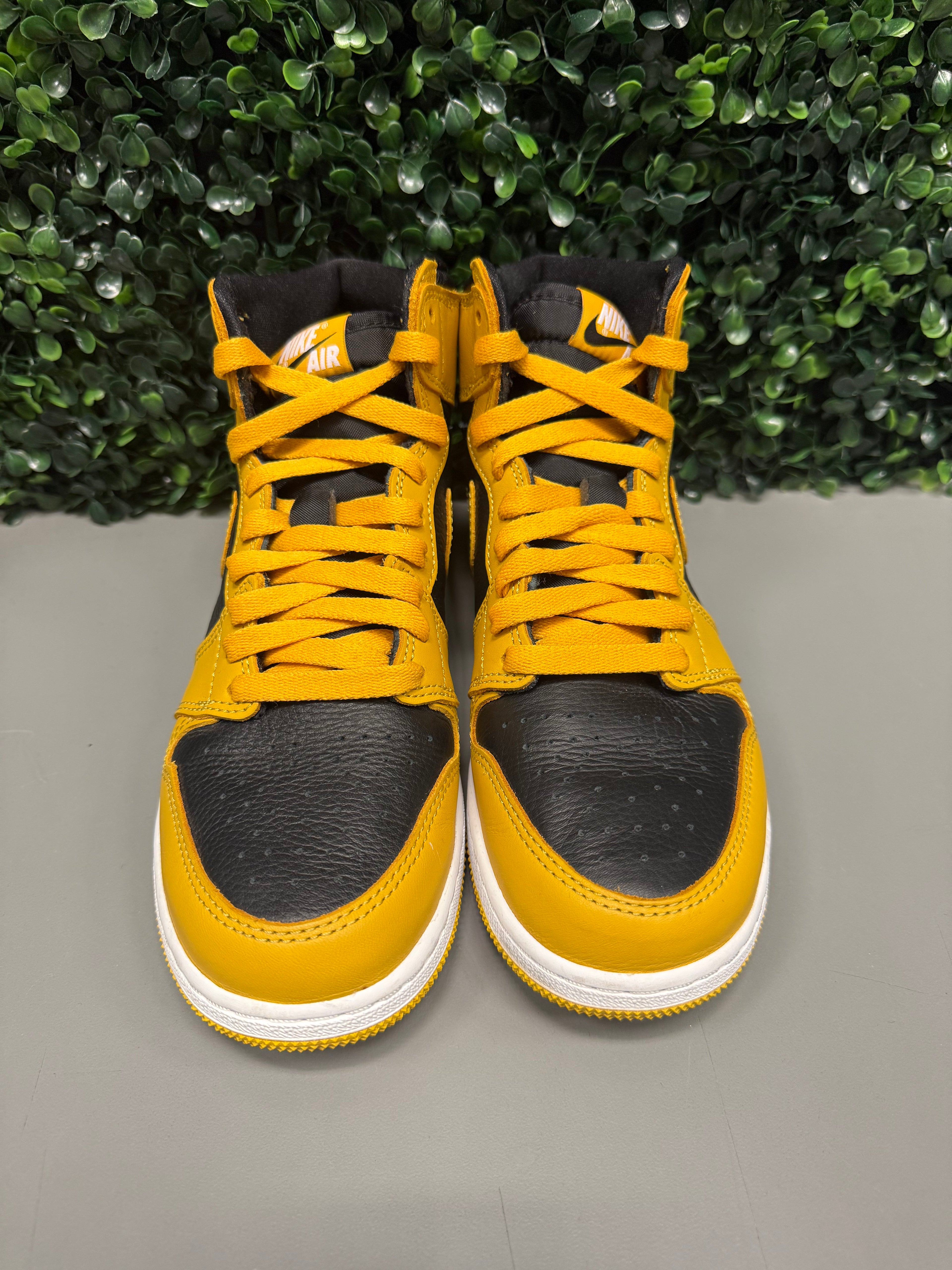 Jordan 1 High "Pollen" Size 6Y Preowned