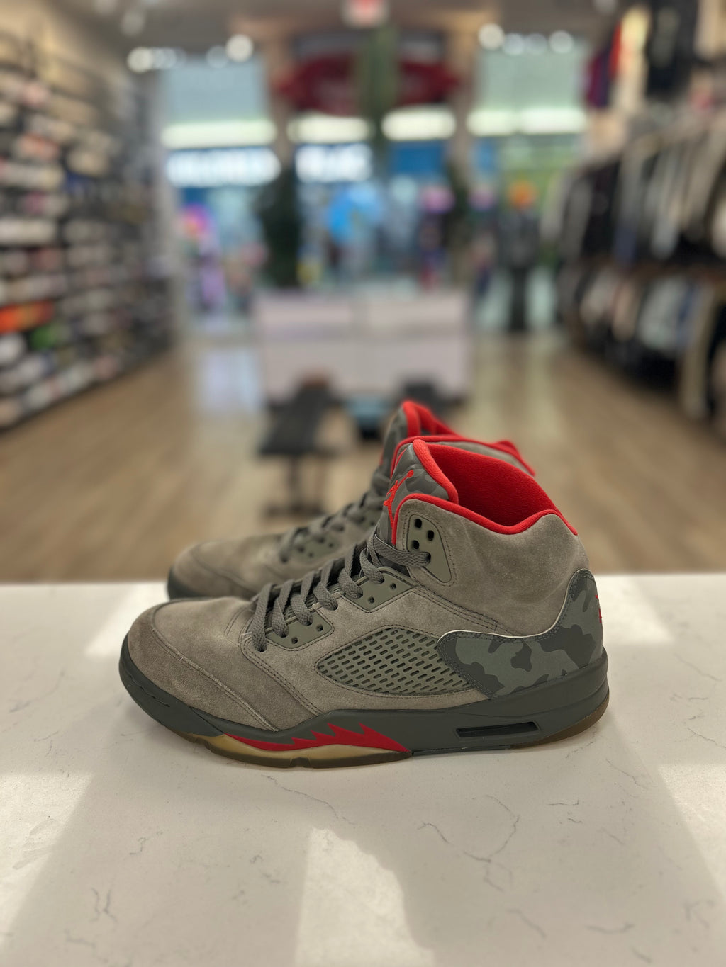 Jordan 5 Retro “P51 Camo” Preowned No Box Size 11M