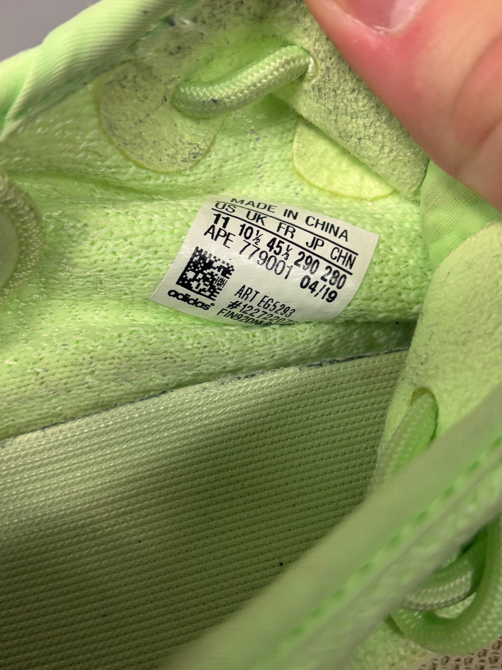Adidas Yeezy Boost 350 V2 "Glow" Size 11 Preowned